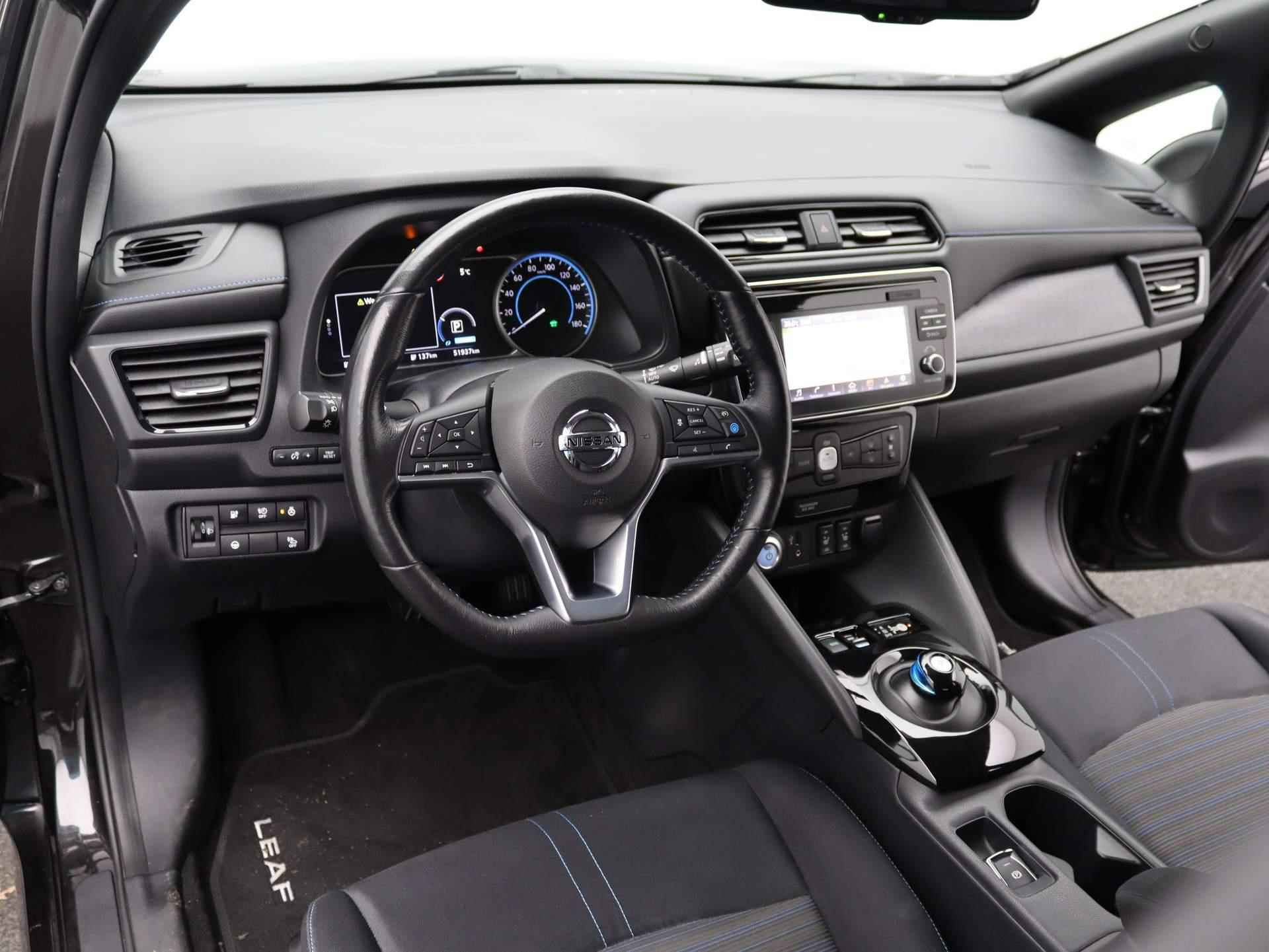 Nissan LEAF 2.ZERO EDITION 40 kWh Airco | Cruise Control | Navigatie | Apple Carplay/Android | Trekhaak | - 26/43