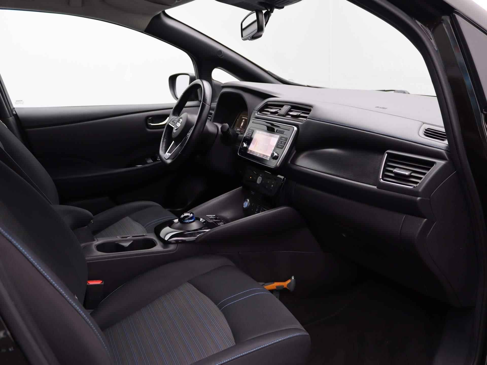 Nissan LEAF 2.ZERO EDITION 40 kWh Airco | Cruise Control | Navigatie | Apple Carplay/Android | Trekhaak | - 27/43