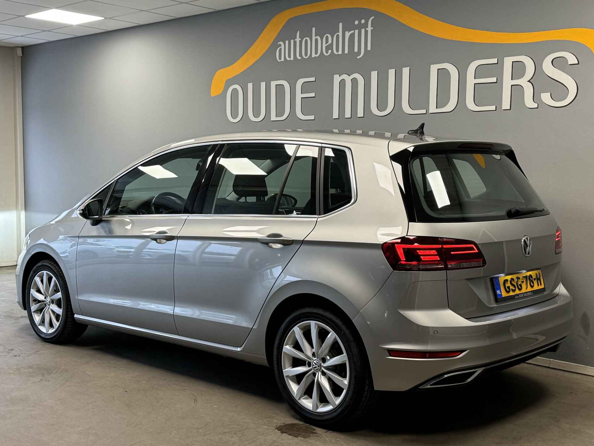 Volkswagen Golf Sportsvan 1.5 TSI ACT Highline Camera/Stoelverwarming/Navigatie - 3/32