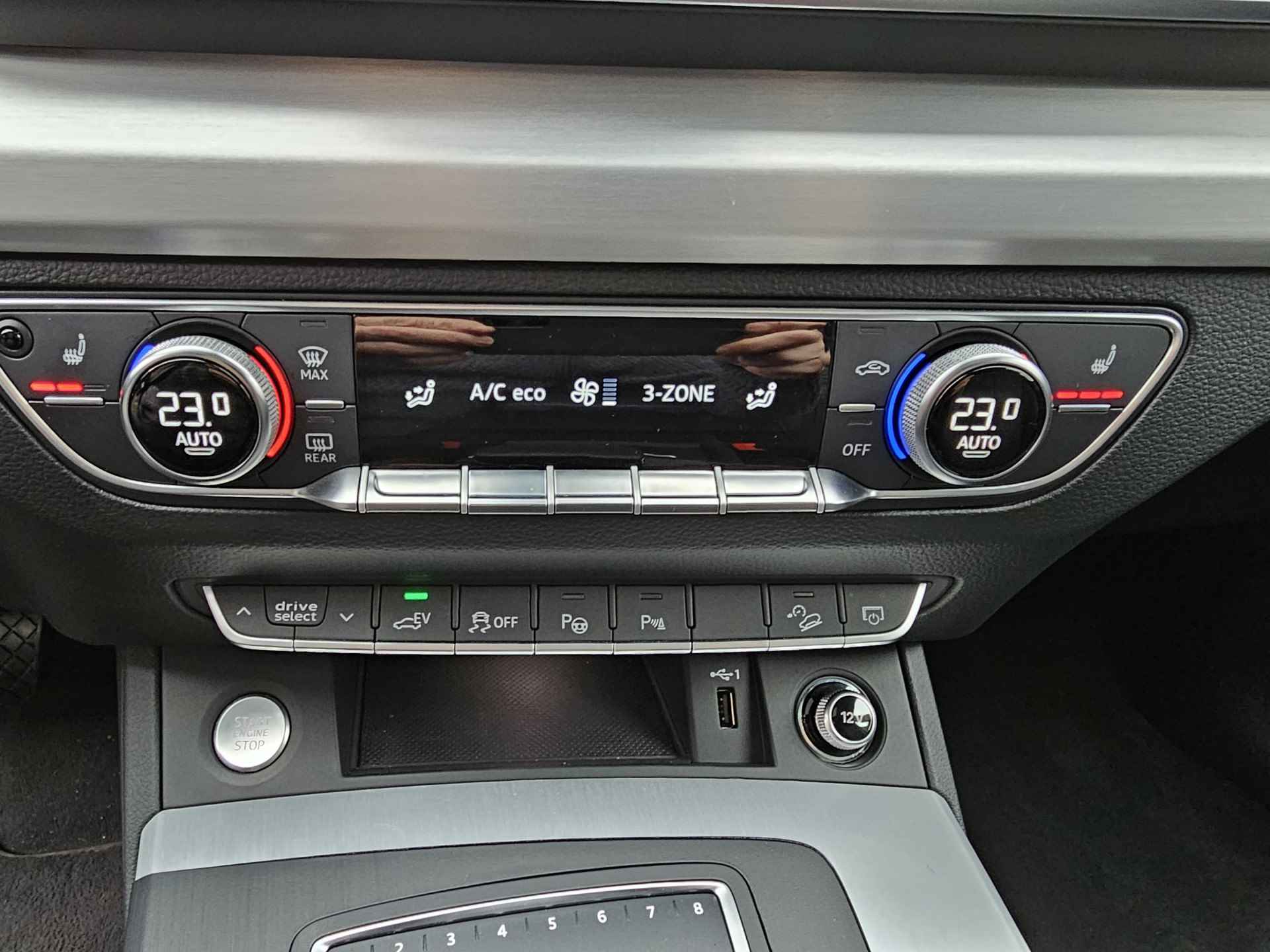 Audi Q5 55 TFSI e quattro Competition plug in,360 camera,pano dak,B&O - 33/40