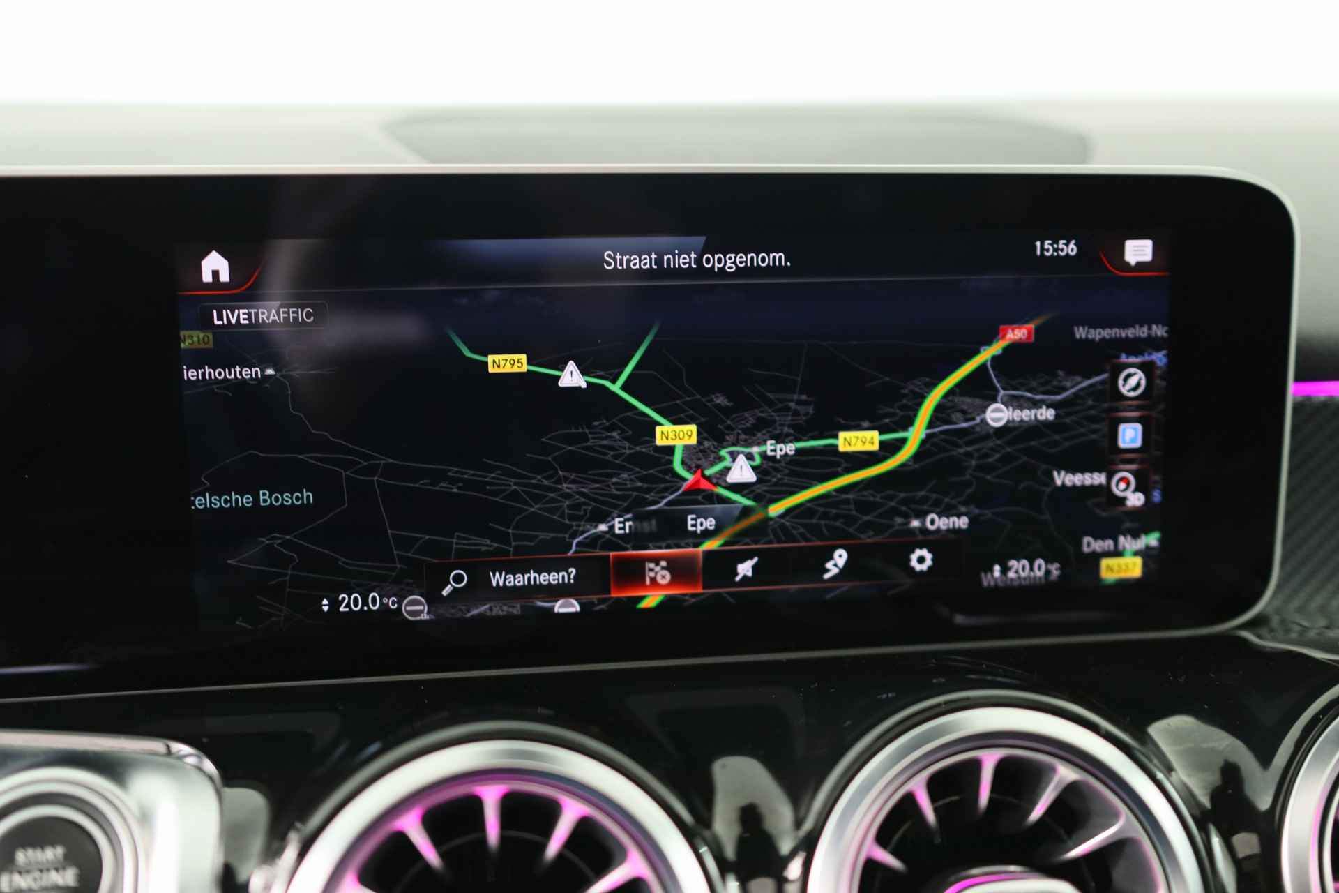 Mercedes-Benz GLB 180 Business Solution AMG 7p. | Open Dak | Ambient Lighting | Trekhaak | Led | Memoryzetels | Navi | Stoelverwarming | Camera | - 12/37