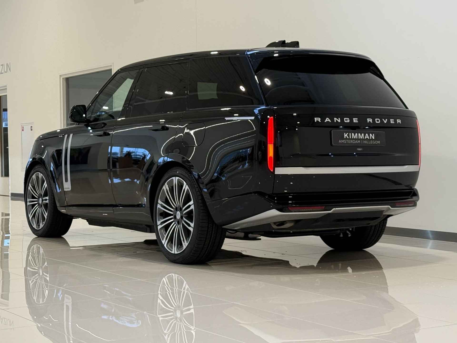 Land Rover Range Rover P550e Autobiography PHEV | 23 inch Diamond Turned | Houtafwerking | Trekhaak Elektrisch | Signature Audio - 3/36