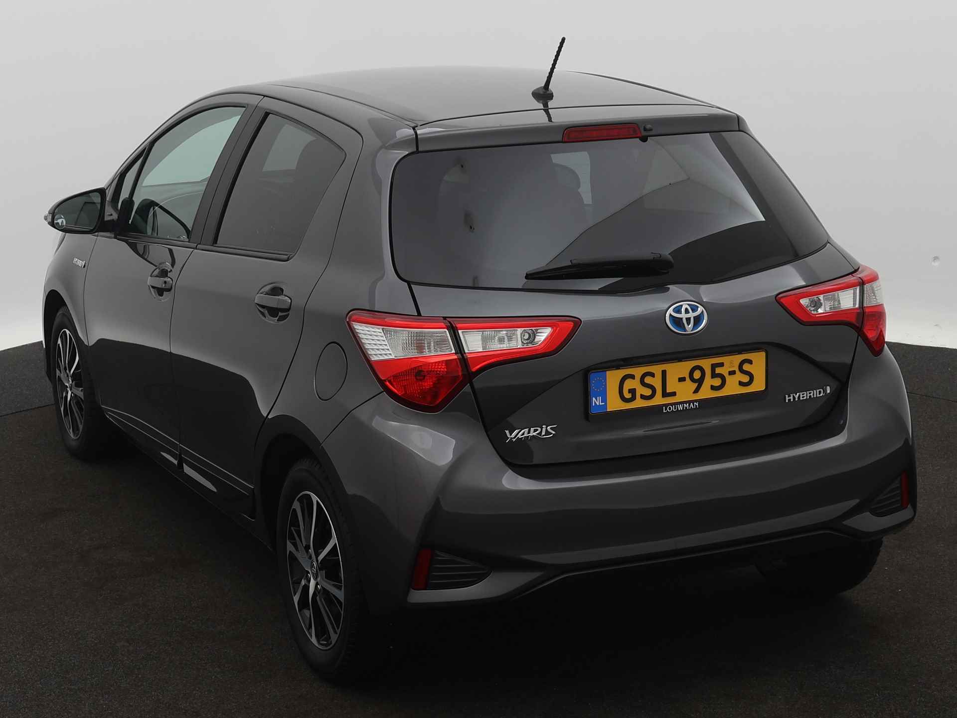 Toyota Yaris 1.5 Hybrid Design Sport Limited | LM velgen | Stoelverwarming | Climate Control | Camera | - 16/43