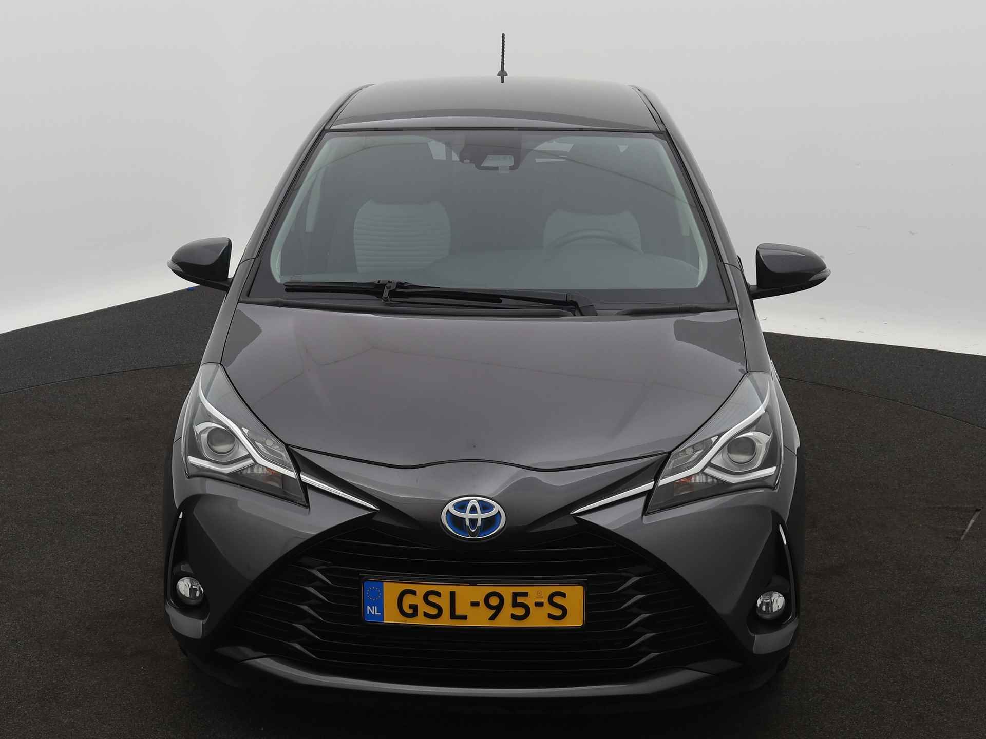 Toyota Yaris 1.5 Hybrid Design Sport Limited | LM velgen | Stoelverwarming | Climate Control | Camera | - 26/43