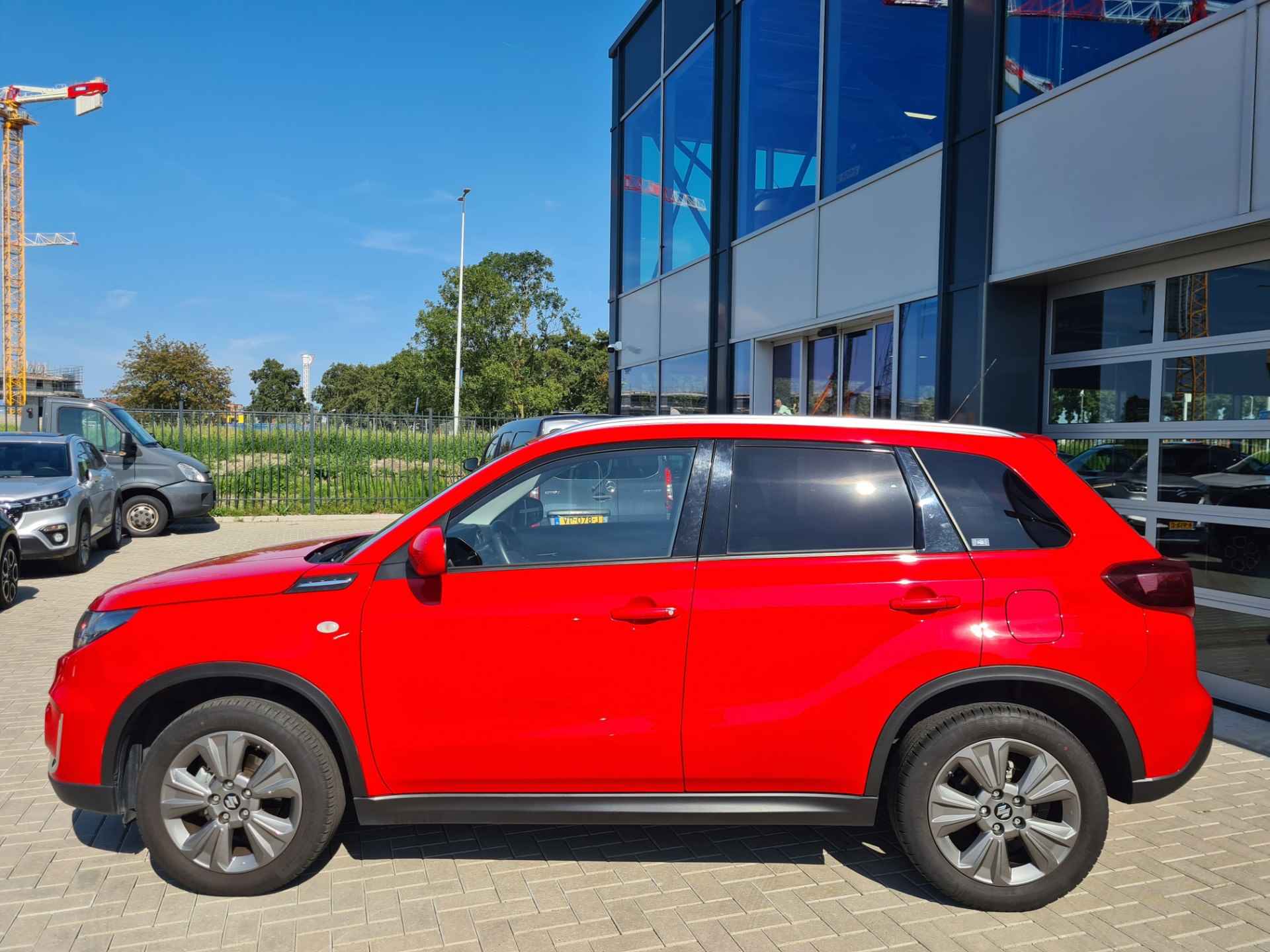 Suzuki Vitara 1.4 Boosterjet Select Smart Hybrid - 2/13