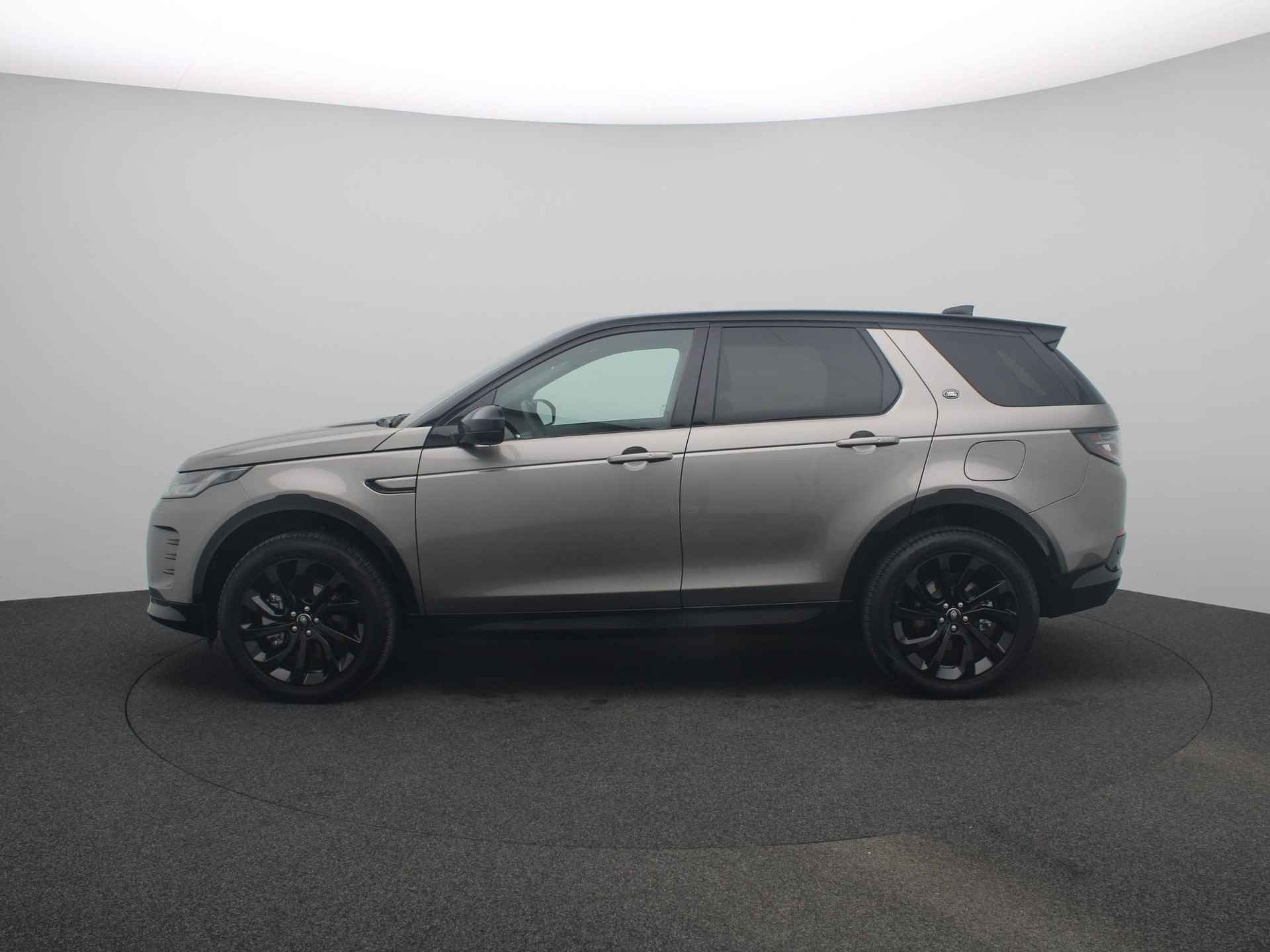 Land Rover Discovery Sport P270e PHEV Dynamic SE Stoel en stuurverwarming | Privacy glas | Elektrische stoelen - 6/46