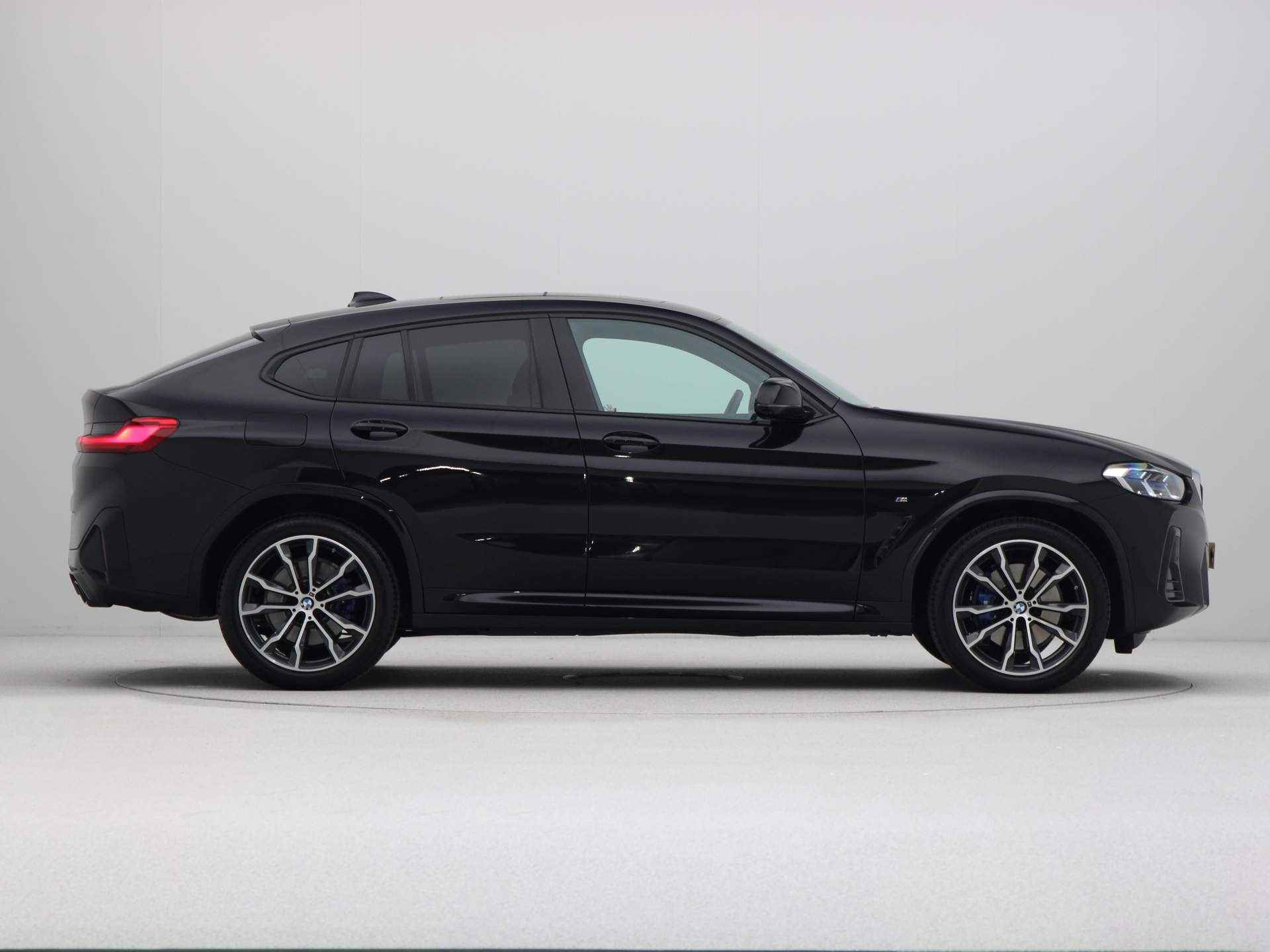 BMW X4 M40i High Executive - 9/26