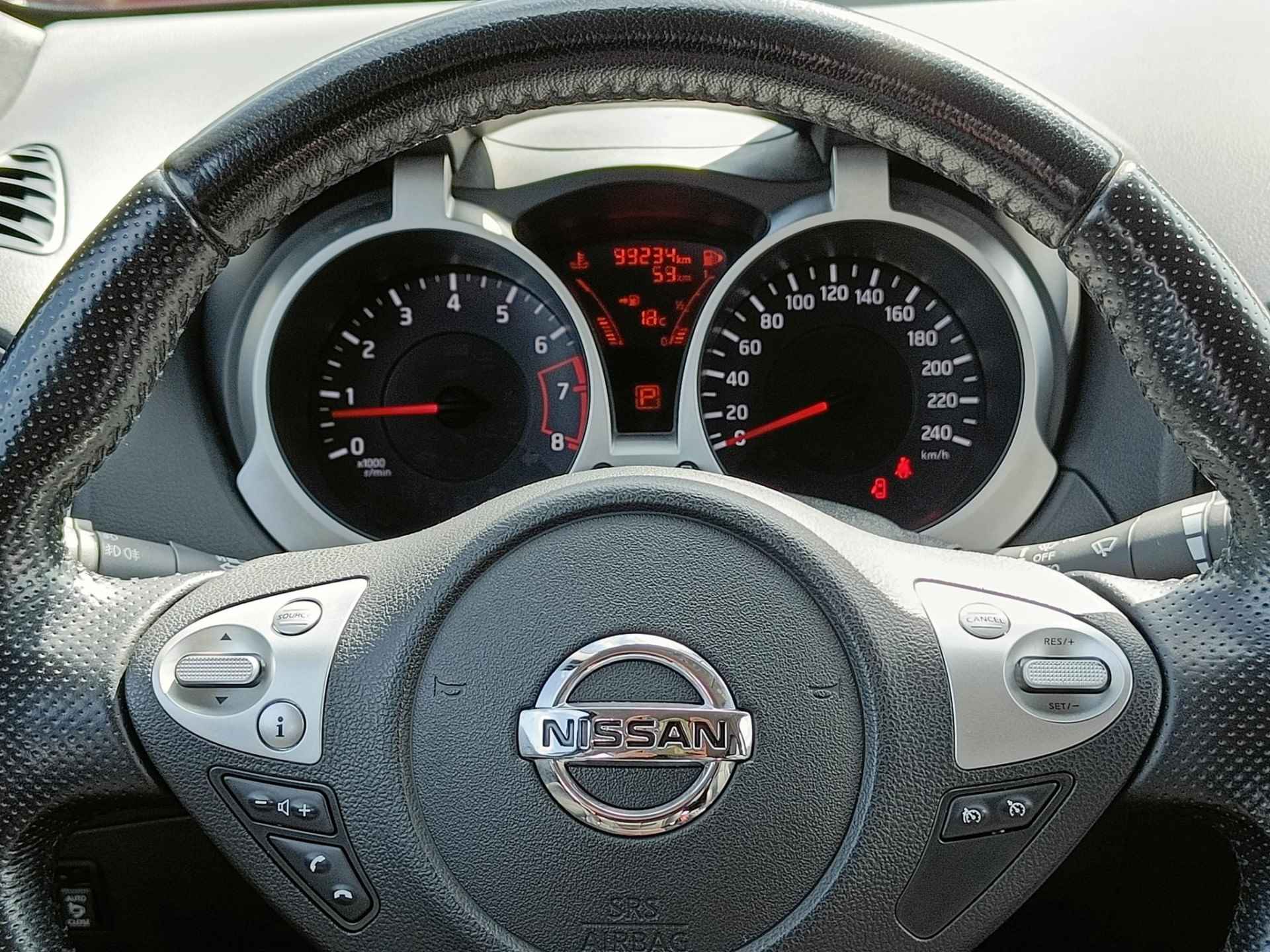 Nissan Juke 1.6 Automaat Urban Premium MET LEER, NAVIGATIE, ACHTERUITRIJCAMERA EN MEER! Inclusief onderhoudsbeurt & garantie! - 13/33