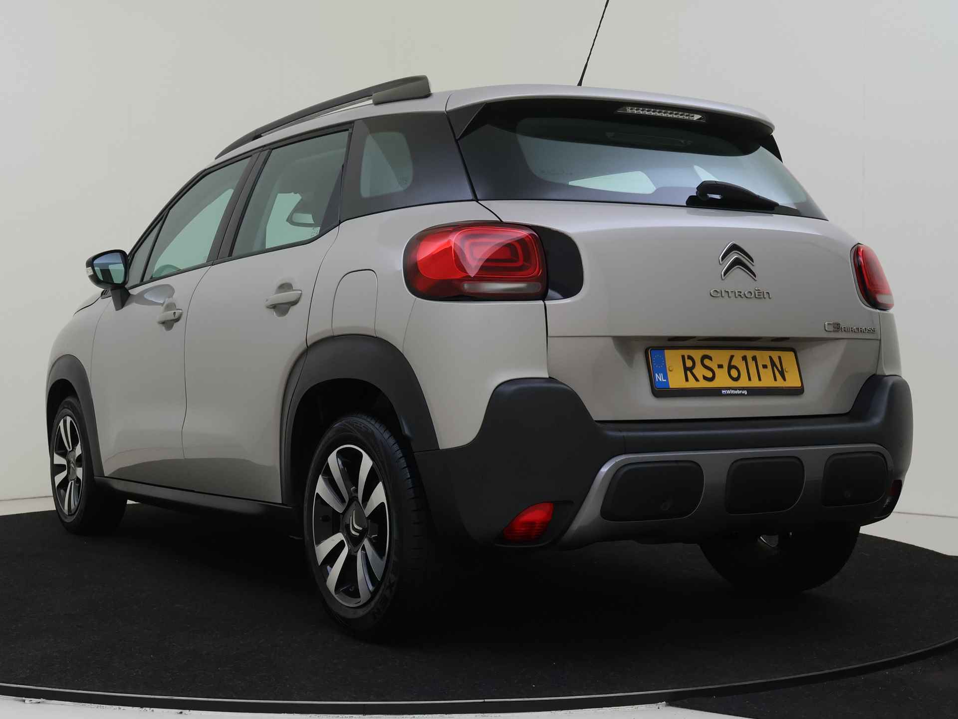 Citroën C3 Aircross 1.2 PureTech Feel 81 pk | Navigatie | Climate Control - 5/33