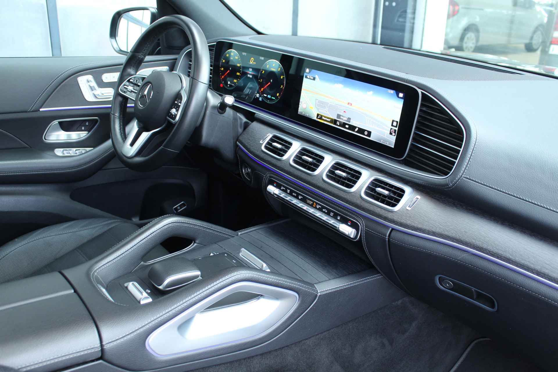 Mercedes-Benz GLS 450 4-Matic Premium AMG Line Automaat | Nightpakket | Panoramadak | Luchtvering | Stoelventilatie - 17/31