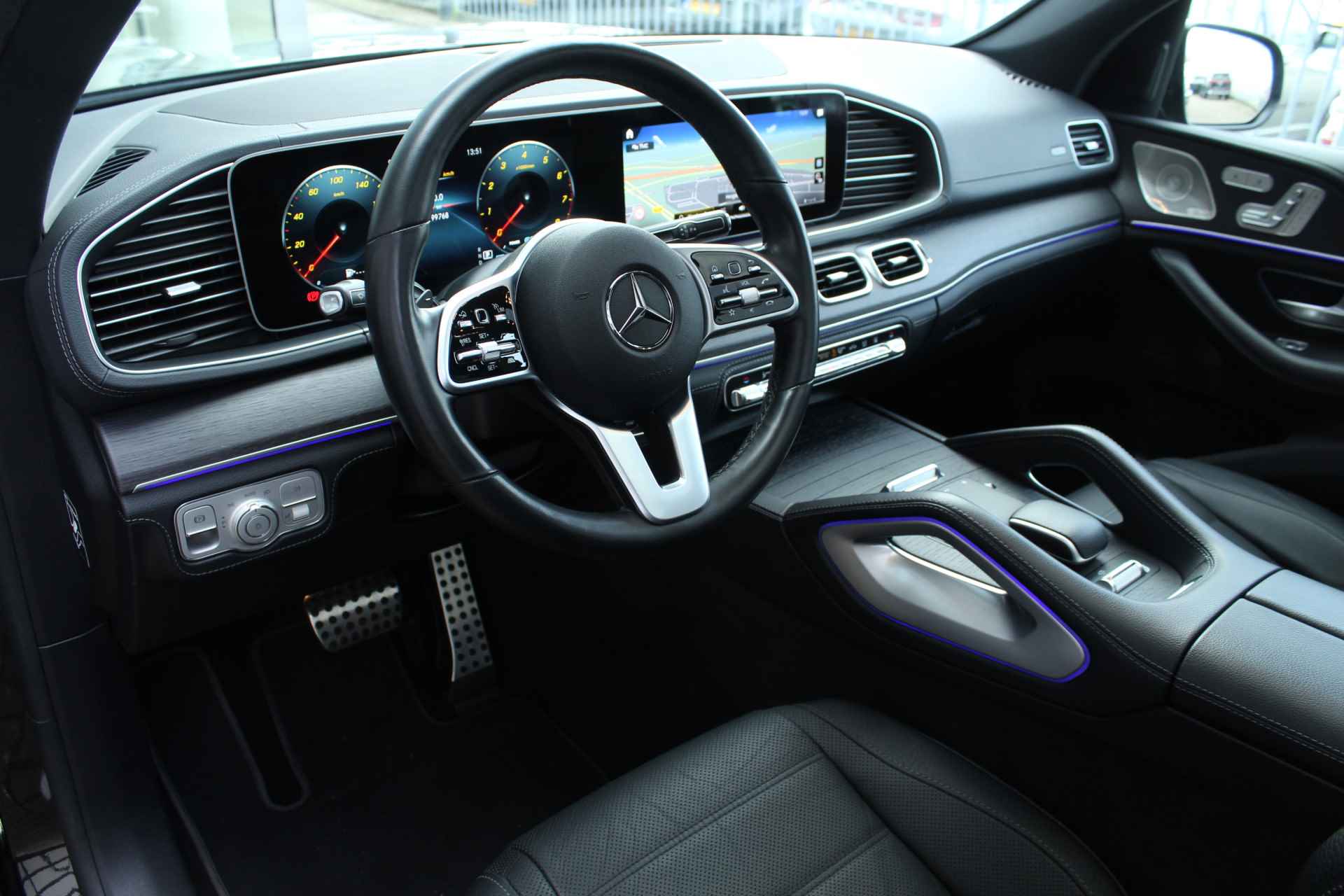 Mercedes-Benz GLS 450 4-Matic Premium AMG Line Automaat | Nightpakket | Panoramadak | Luchtvering | Stoelventilatie - 19/31