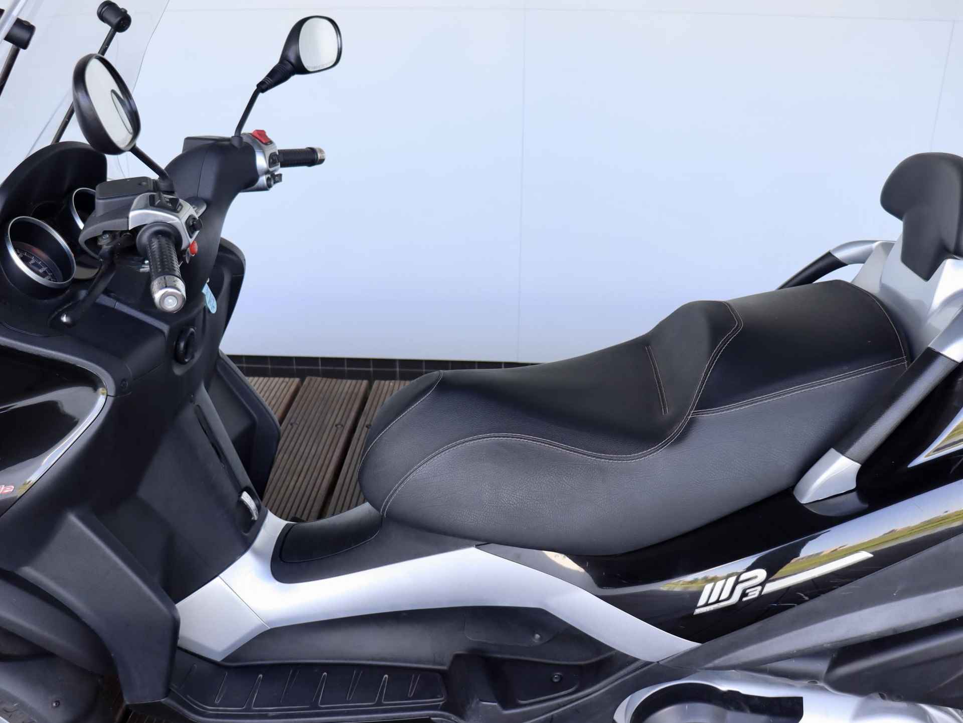 Piaggio 400 LT MP3 MP3 - 6/19