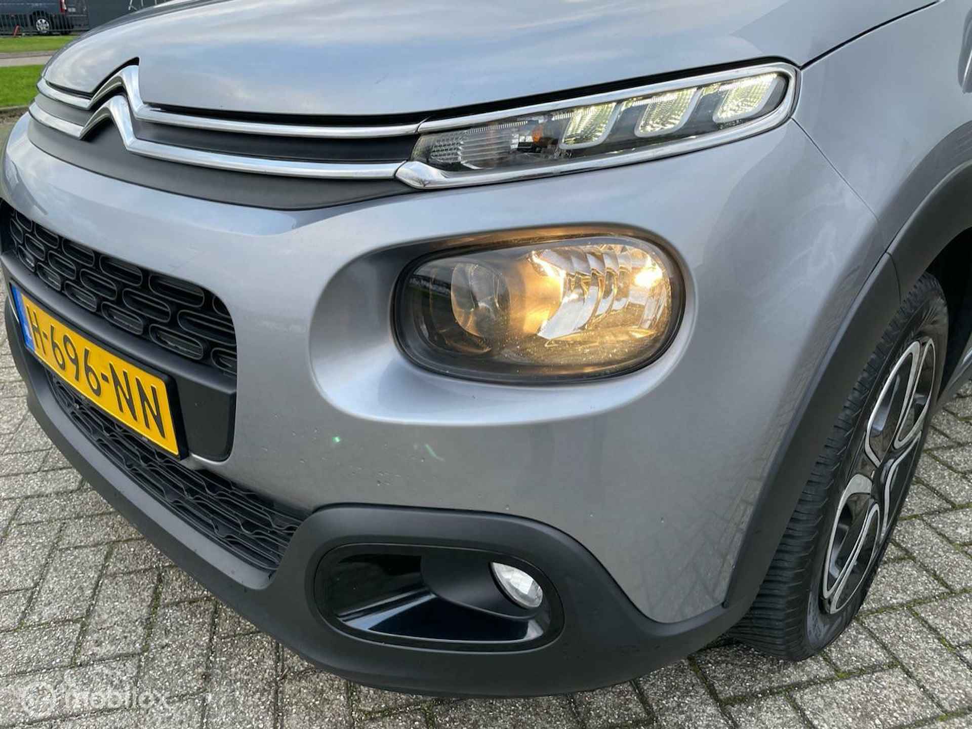 CITROEN C3 82 PK FEEL EDITION RIJKLAAR PRIJS INCL 12 MAANDEN BOVAG GARANTIE - 8/25