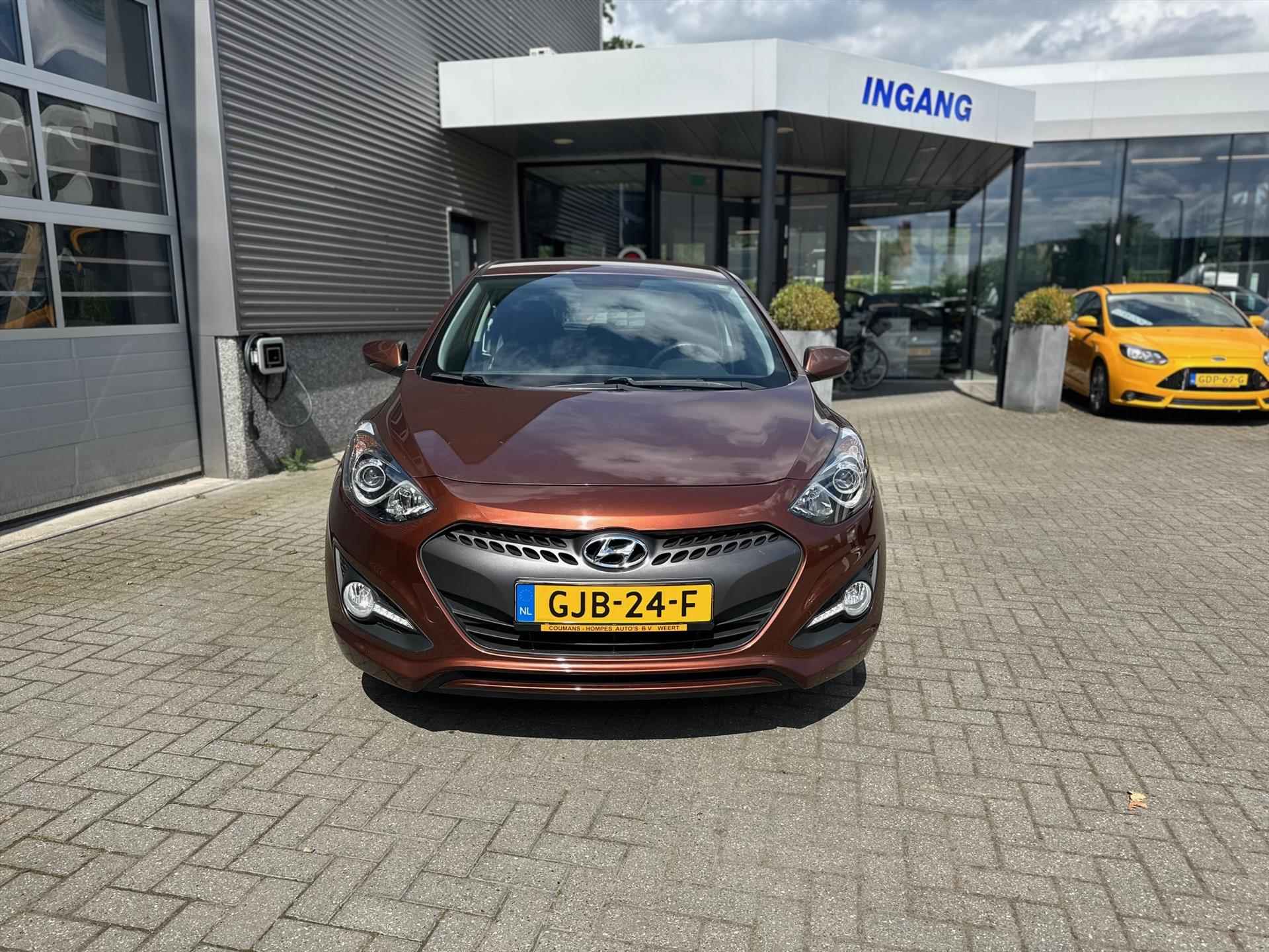 Hyundai I 30 1.4i CVVT 109pk - 5/17