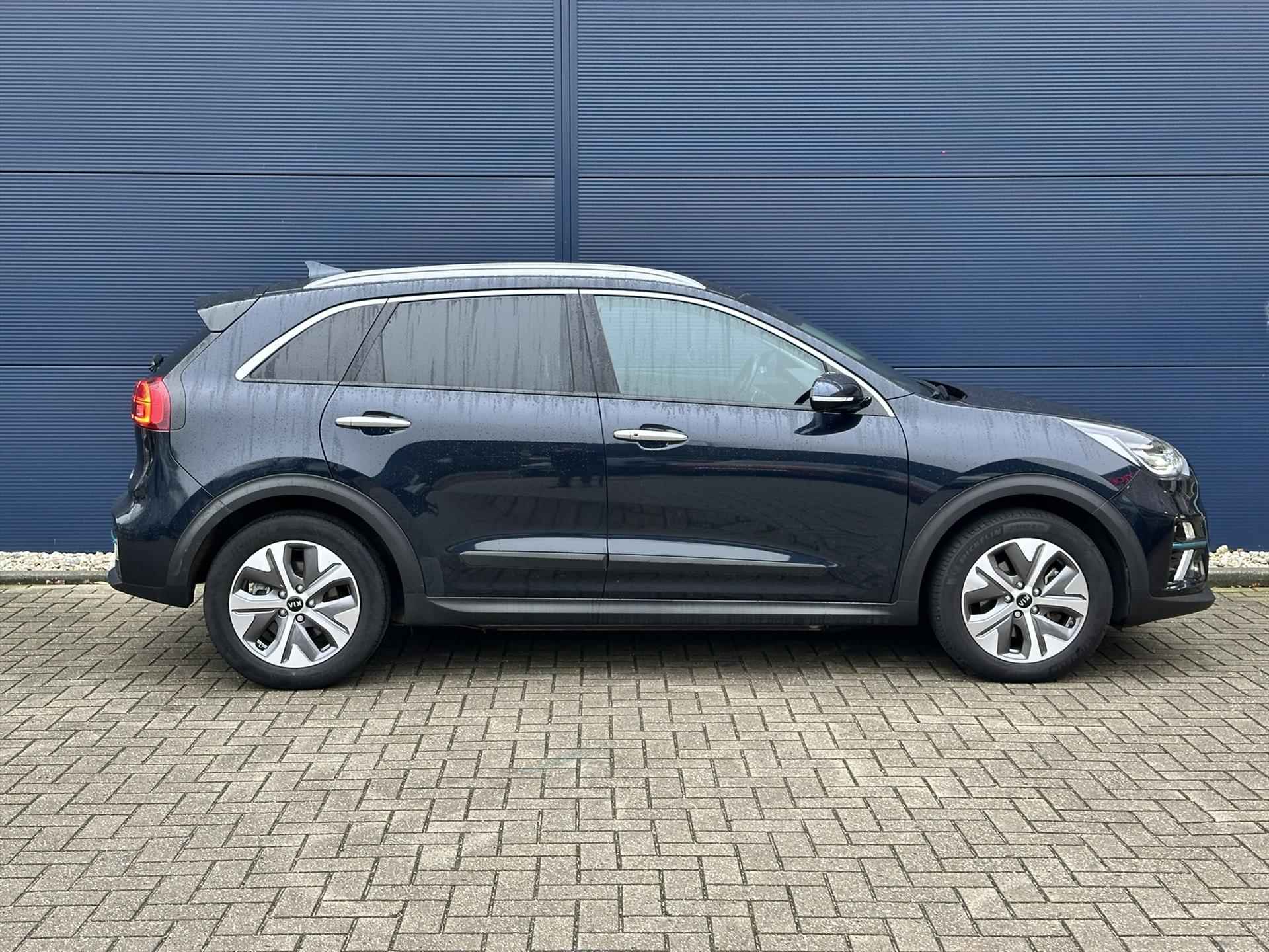 KIA e-Niro Elektrisch 204pk Aut ExecutiveLine | Schuif kantel dak | Navigatie | Stoel Verwarming & Verkoeling | Adaptieve Cruise Control | - 8/41