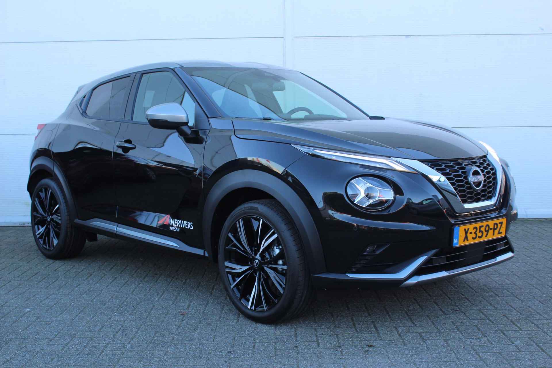 Nissan Juke 1.0 DIG-T 114 N-Design / Navigatie + Apple Carplay/Android Auto / Climate Control / Cruise Control / Achteruitrijcamera / Keyless Entry & Start / - 17/41