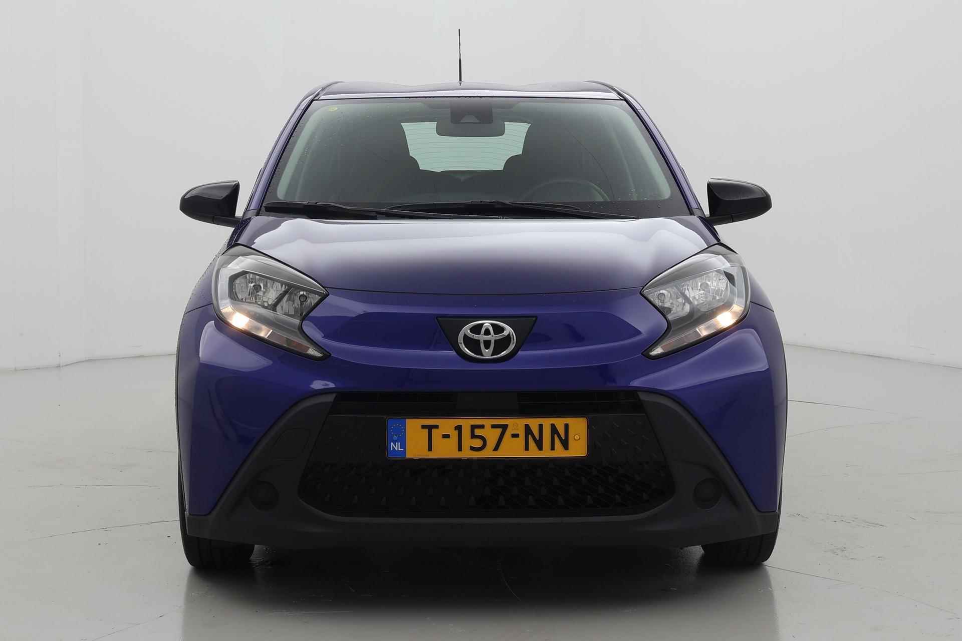 Toyota Aygo X 1.0 VVT-i MT play | Apple Carplay / Android Auto - 7/28