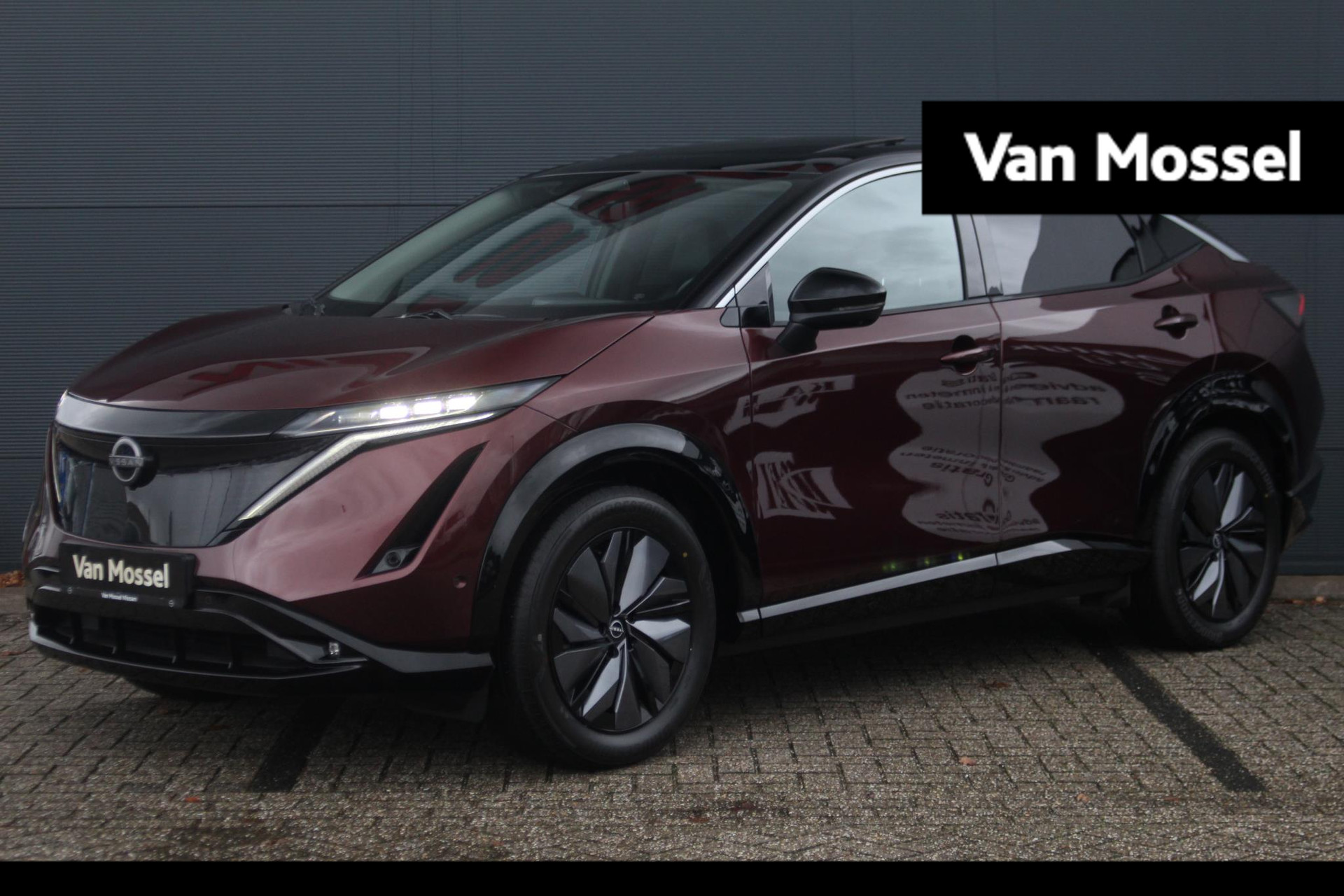 Nissan Ariya Evolve 91 kWh 240pk | Bose Audio | Draadloze Apple Carplay & Android Auto | Afneembare Trekhaak | Elektrisch Verstelbare Stoelen | Stoel/Stuurwiel Verwarming | Nieuw! | tot €20.000 korting