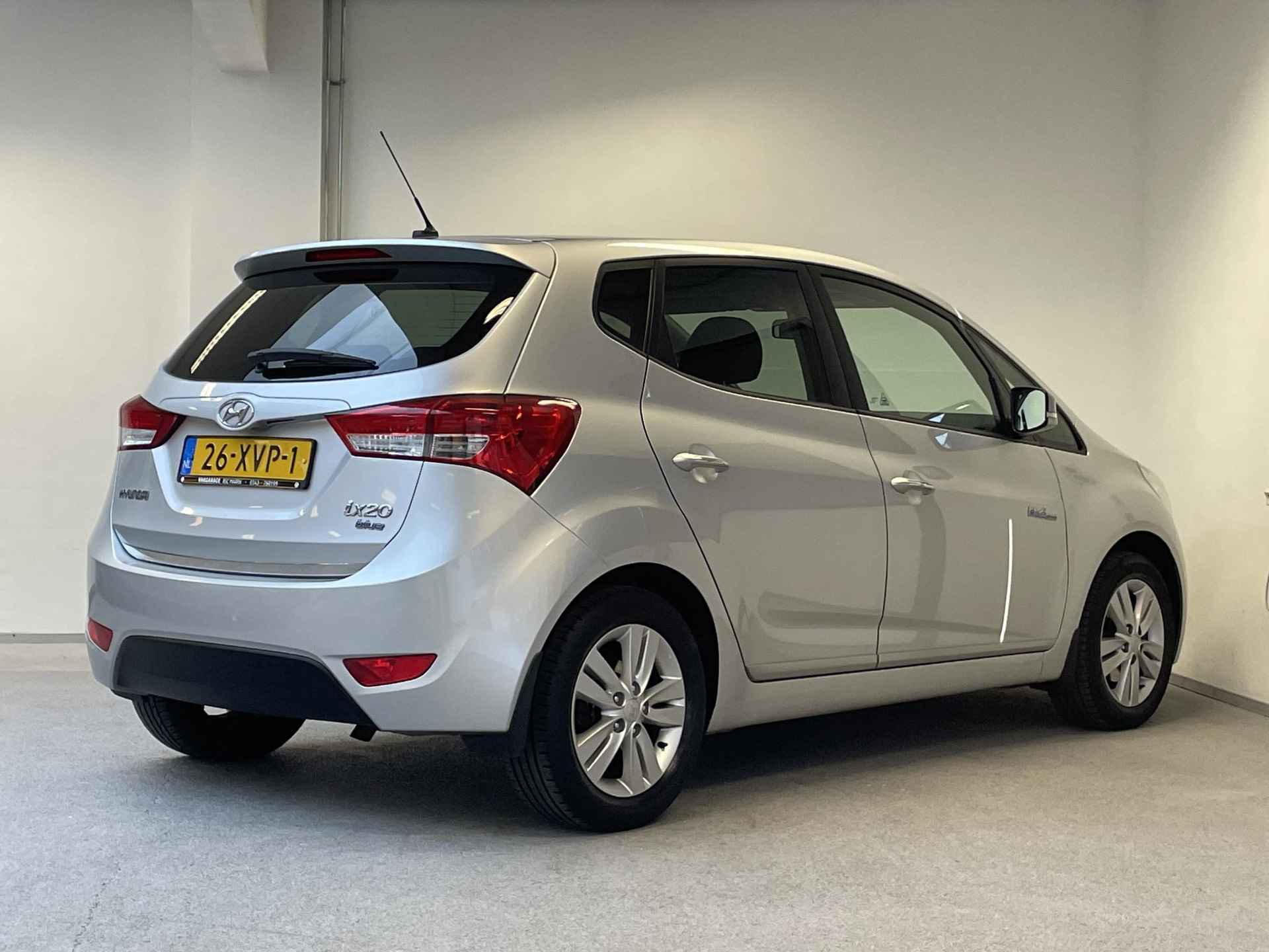 Hyundai ix20 1.4i i-Vision | PANORAMADAK | 2e-EIG. | DEALERONDERHOUDEN | - 12/37