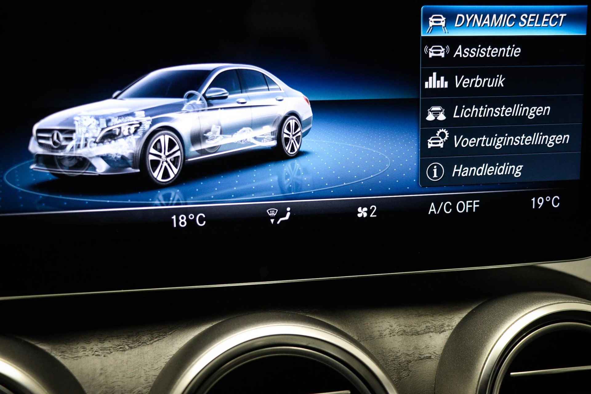 Mercedes-Benz C-klasse 200 Business Solution AMG | BUSINESS PLUS | MATRIX LED | PANORAMADAK | APPLE - 44/56