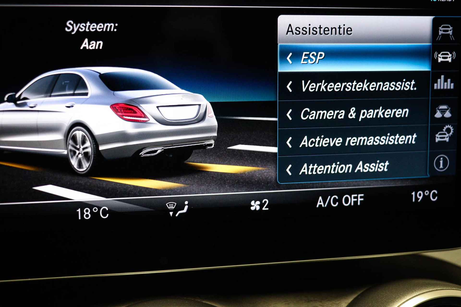 Mercedes-Benz C-klasse 200 Business Solution AMG | BUSINESS PLUS | MATRIX LED | PANORAMADAK | APPLE - 50/56