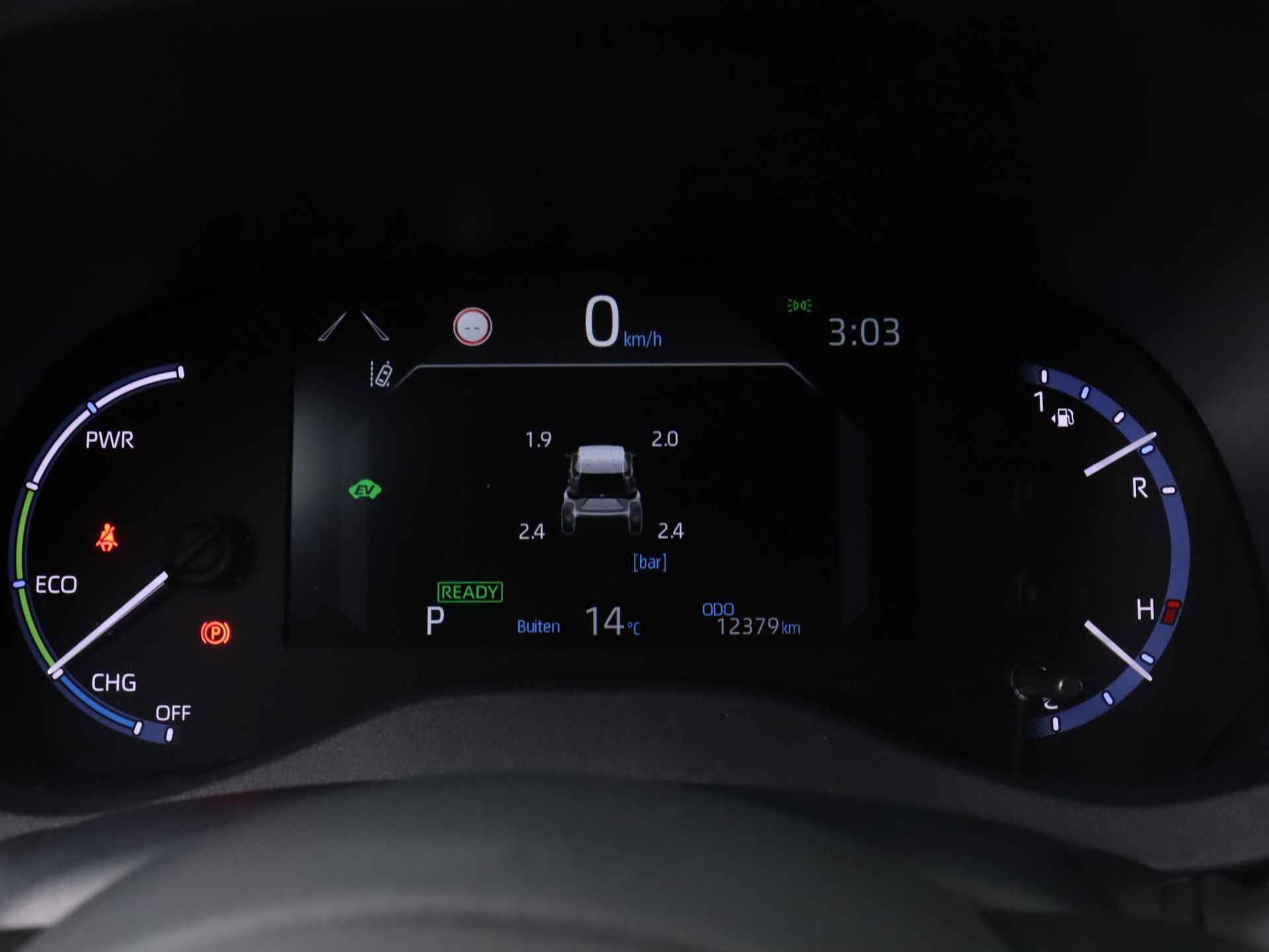 Toyota Yaris Cross 1.5 Hybrid Executive Limited | Head-up Display | Cloud Navigatie | Stoelverwarming | Parkeersensoren | - 7/44