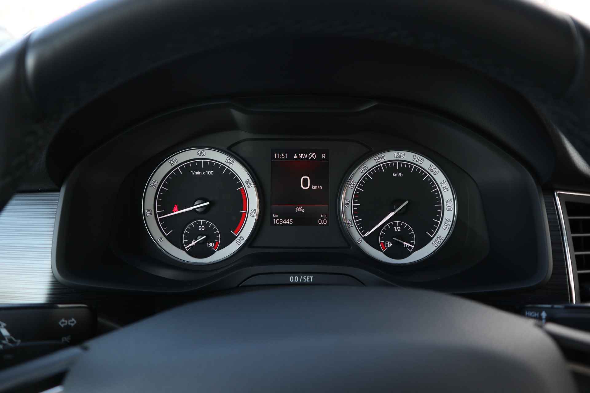 Škoda Kodiaq 1.5 TSI Business Edition NL AUTO | CARPLAY | HALF LEDER | CAMERA | STOELVERW | - 26/37