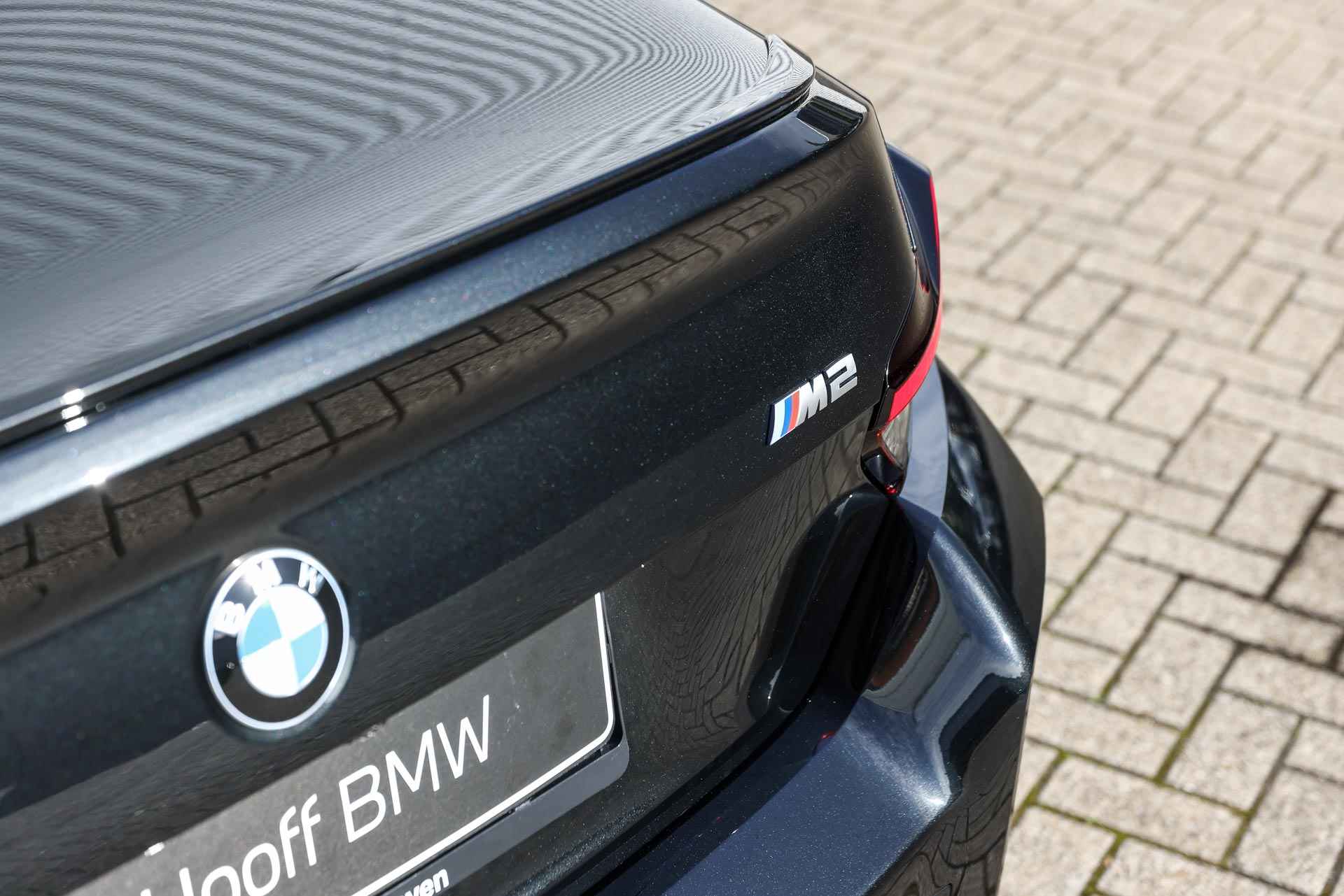 BMW 2 Serie Coupé M2 High Executive Automaat / M Drive Professional / Carbon fibre dak / M Carbon kuipstoelen / Adaptief M Onderstel / Adaptieve LED / Active Cruise Control / Comfort Access - 42/43
