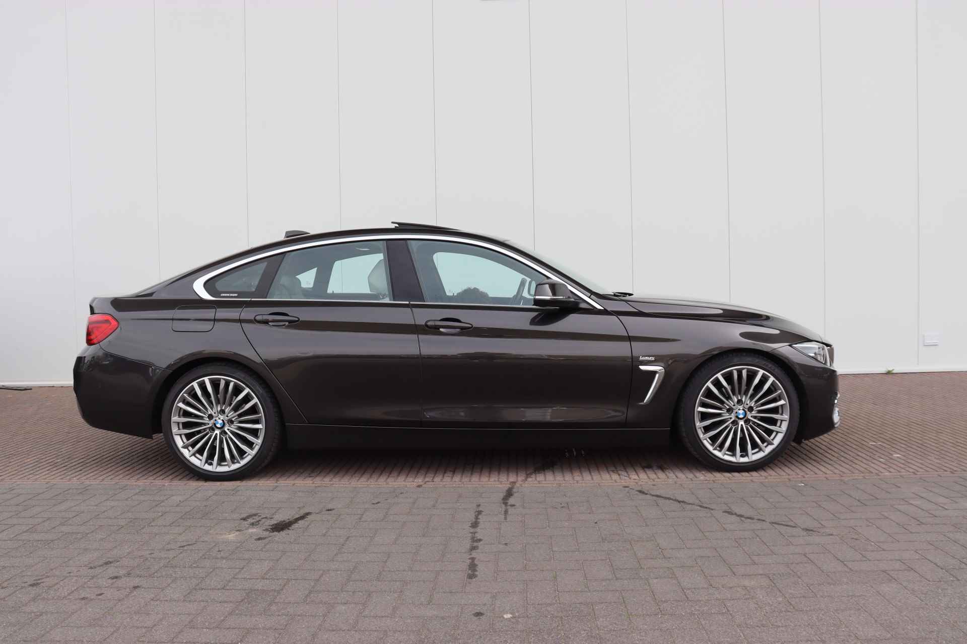 BMW 4 Serie Gran Coupé 420i High Executive Luxury Line Head Up Display / Schuif-kanteldak / Comfort Acces /  HiFi Luidsprekersysteem - 3/33