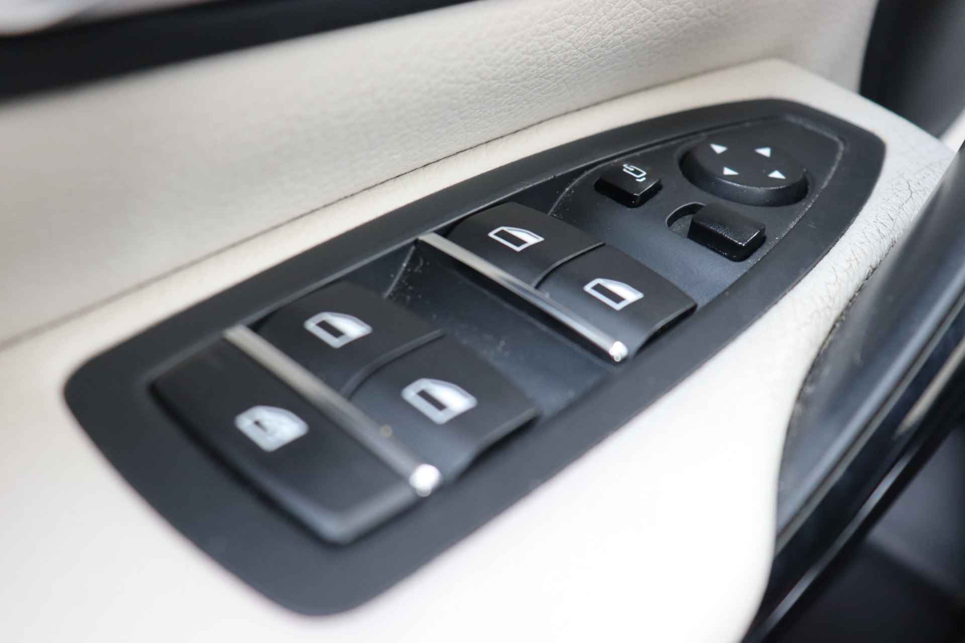 BMW 4 Serie Gran Coupé 420i High Executive Luxury Line Head Up Display / Schuif-kanteldak / Comfort Acces /  HiFi Luidsprekersysteem - 12/33