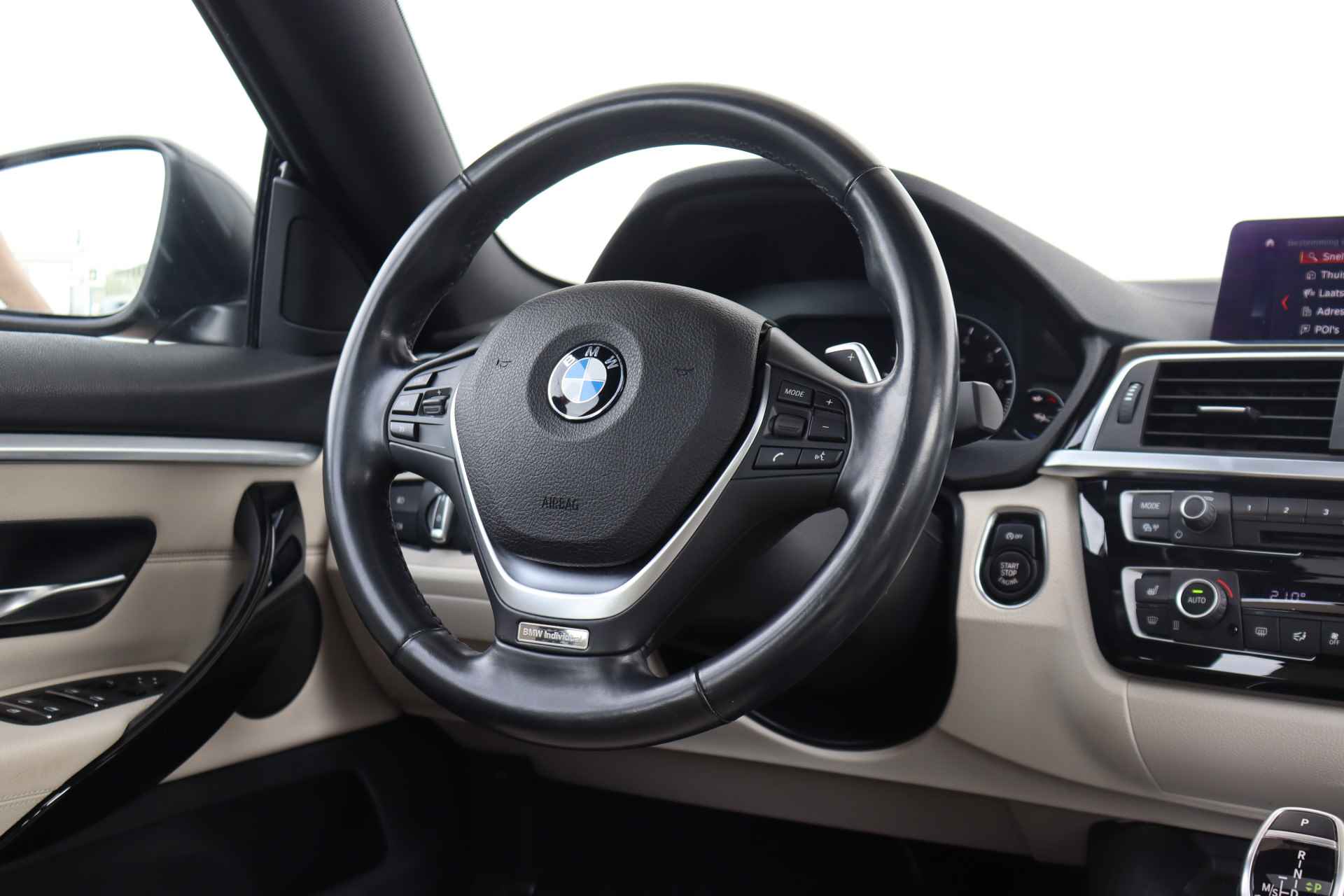 BMW 4 Serie Gran Coupe 420i High Executive Luxury Line Head Up Display / Schuif-kanteldak / Comfort Acces /  HiFi Luidsprekersysteem - 15/33