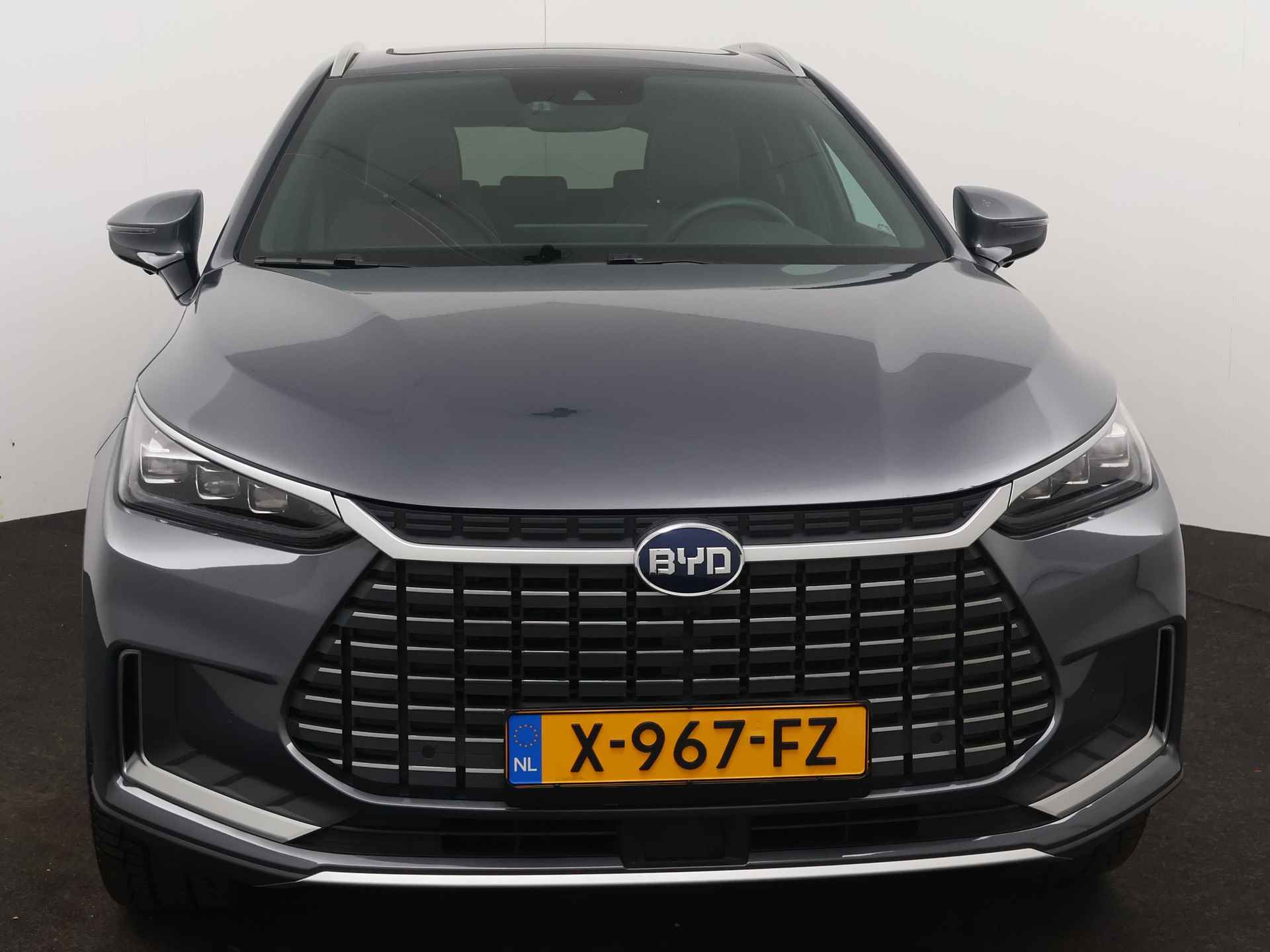 BYD TANG AWD Executive 86 kWh | Winter & zomerbanden | Dodehoekdetector | Schuifdak | Stuur- en stoelverwarming | - 40/57