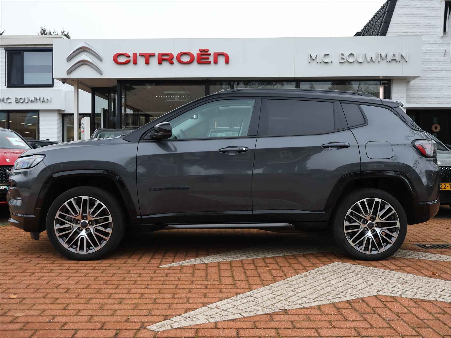 JEEP Compass S 4Xe 240PK Automaat E AWD 4x4, Rijklaarprijs | Panoramadak | Winter Pakket | Adaptieve Cruise - 2/72