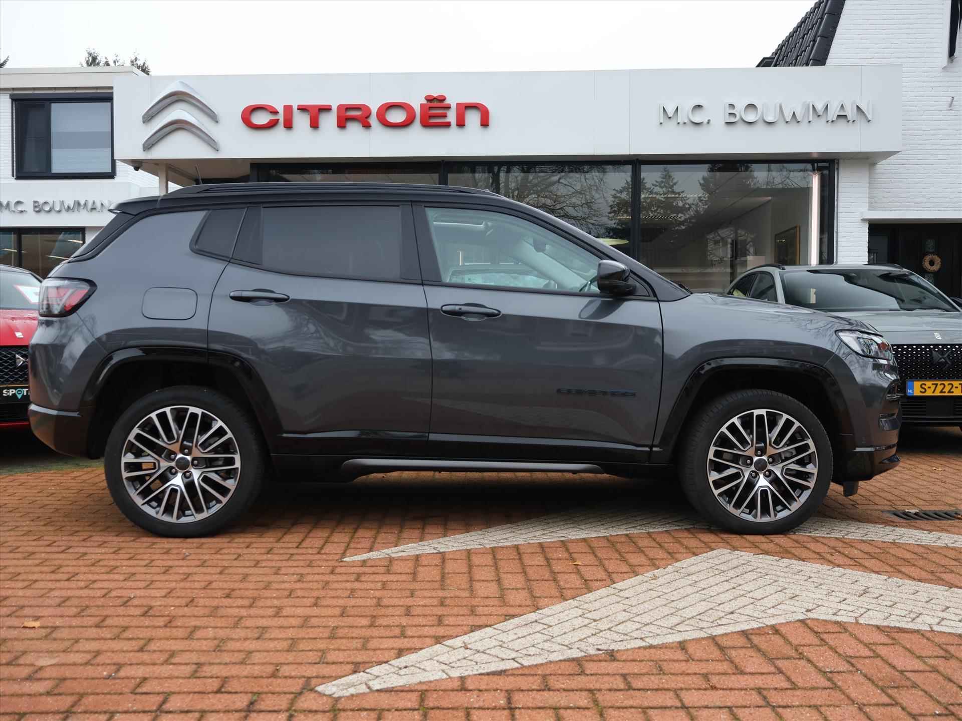 JEEP Compass S 4Xe 240PK Automaat E AWD 4x4, Rijklaarprijs | Panoramadak | Winter Pakket | Adaptieve Cruise - 3/72