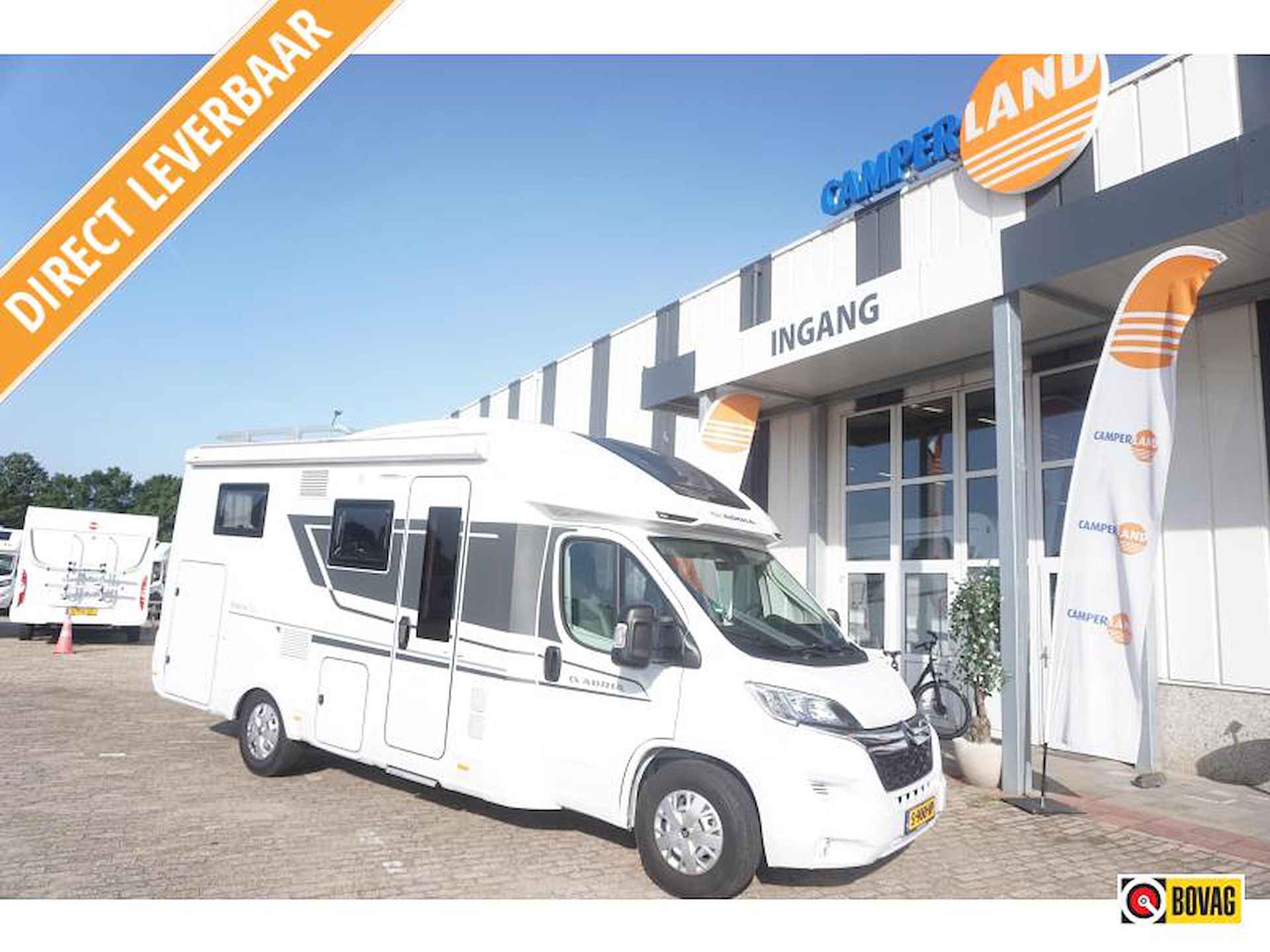 Adria Matrix 600 SL hefbed/vlakke vloer