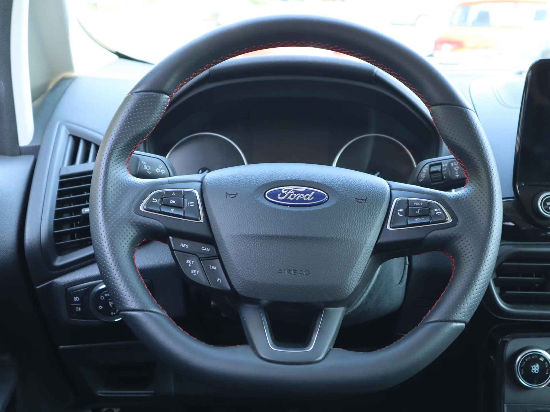 Ford EcoSport 1.0 EcoBoost ST-Line | B&O | Navigatie | Camera | BLIS | Parkeersensoren Voor en Achter | Climate Control | Privacy Glass | Keyless Entry | Licht- en Regensensor - 20/44