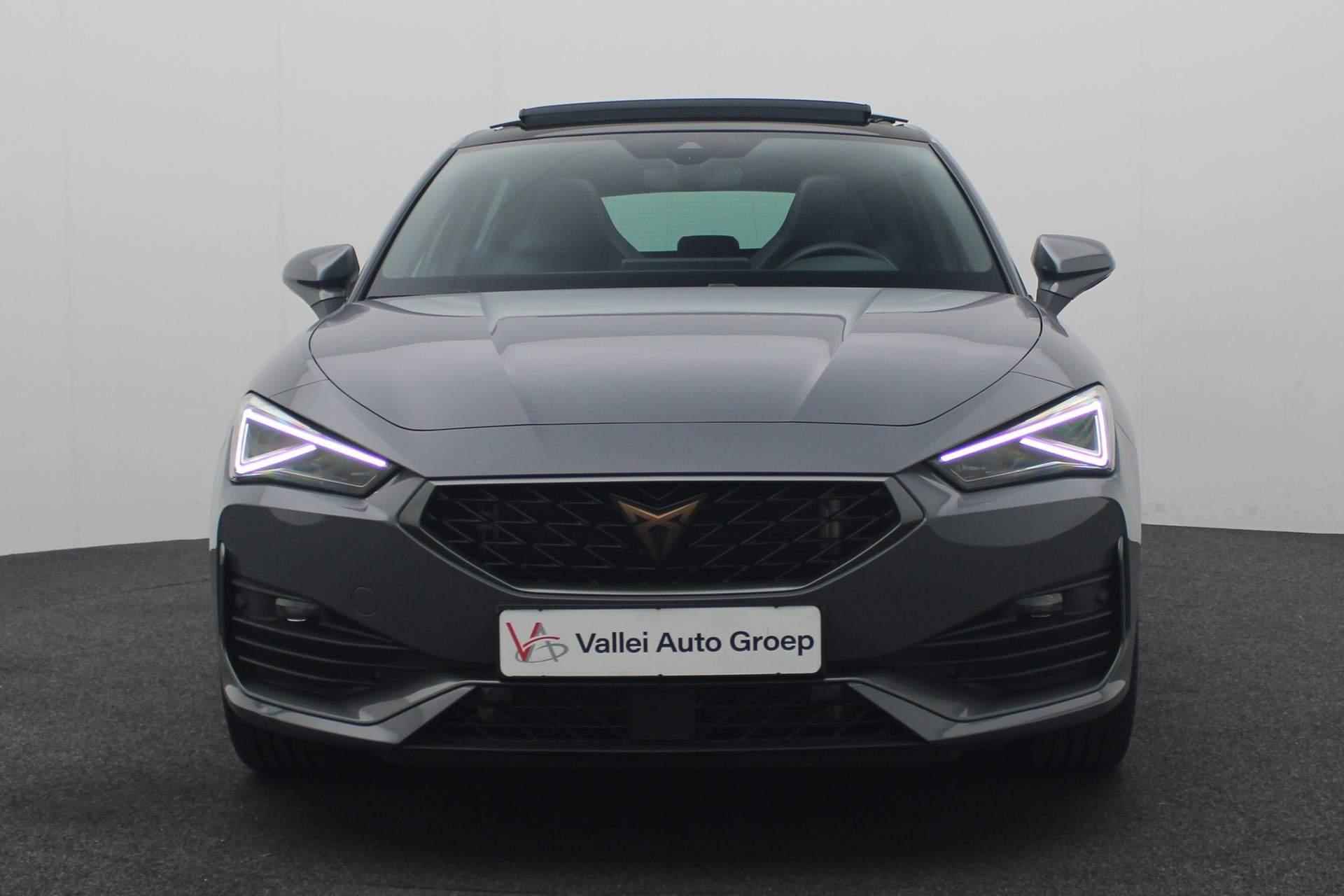 CUPRA Leon 1.5 eTSI 150PK DSG Business Edition | Pano | Keyless | Full LED | Camera | Navi | ACC | 18 inch - 17/41