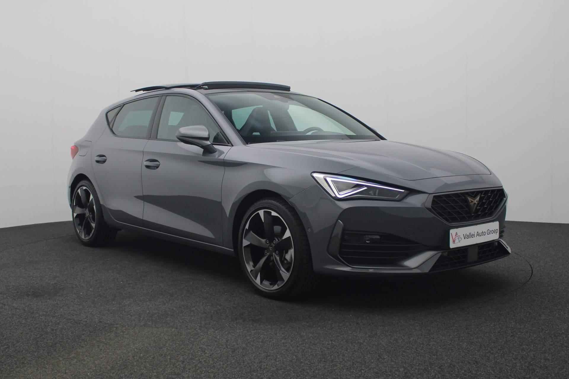 CUPRA Leon 1.5 eTSI 150PK DSG Business Edition | Pano | Keyless | Full LED | Camera | Navi | ACC | 18 inch - 34/41