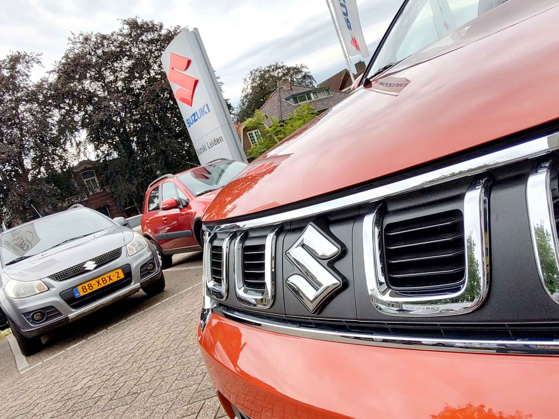 Suzuki Ignis 1.2 SELECT SMART HYBRID DIRECT LEVERBAAR! | Met 6 JAAR GARANTIE! | Inclusief € 1.750,- Voorraad Voordeel - 30/30