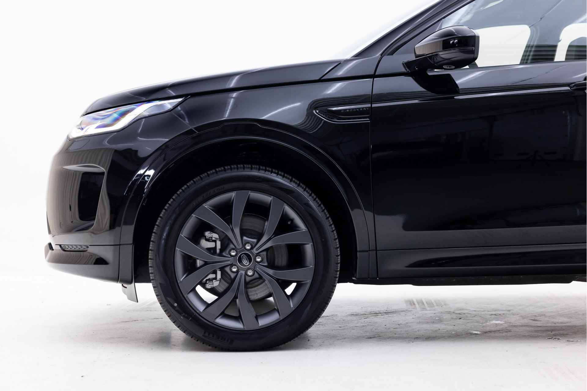 Land Rover Discovery Sport P300e R-Dynamic SE - 30/36