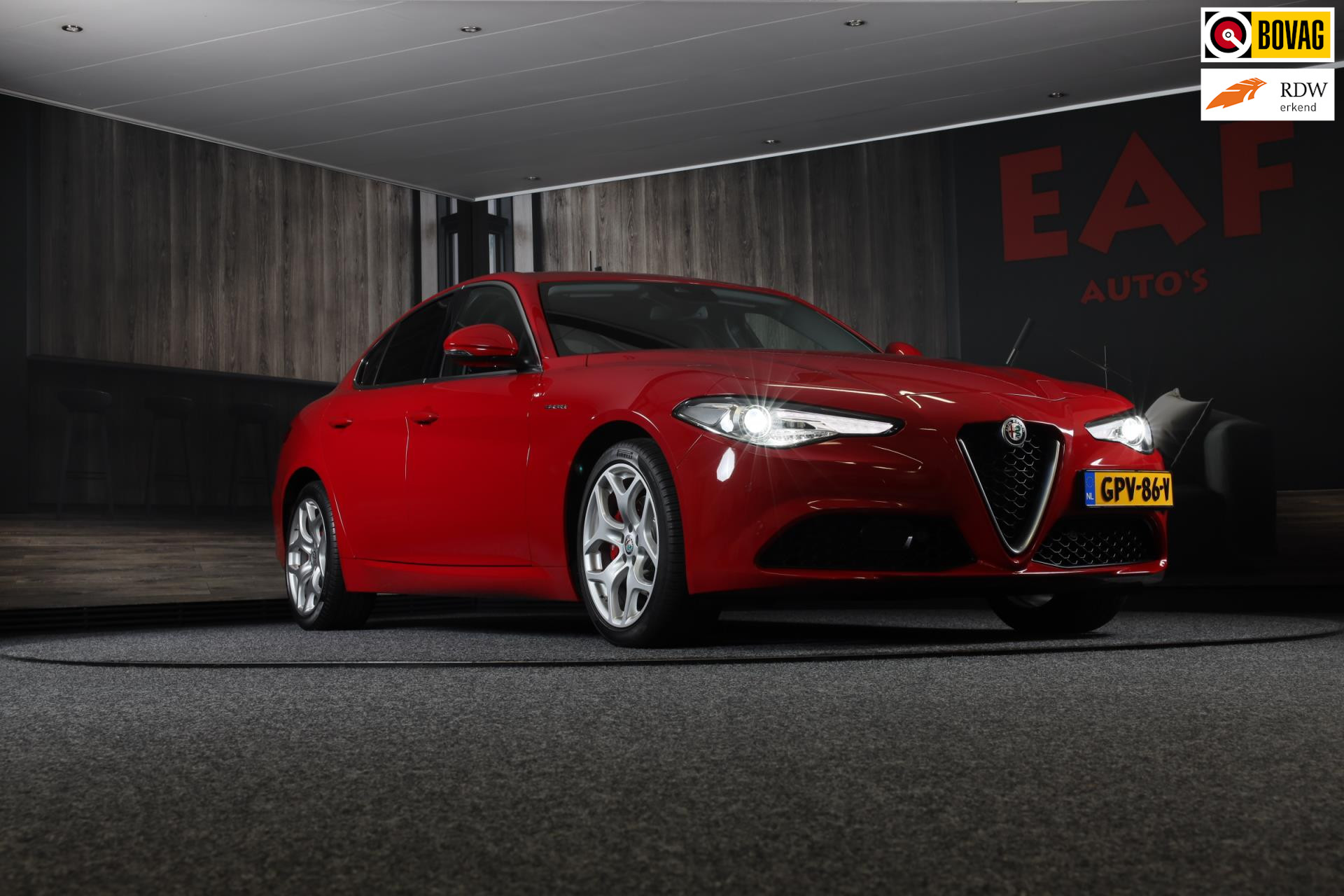 Alfa Romeo GIULIA 2.0T Super / FACELIFT / Aut / Memory / Cruise Control / Lane Assist / Navigatie / Camera / Isofix / Led / Pdc