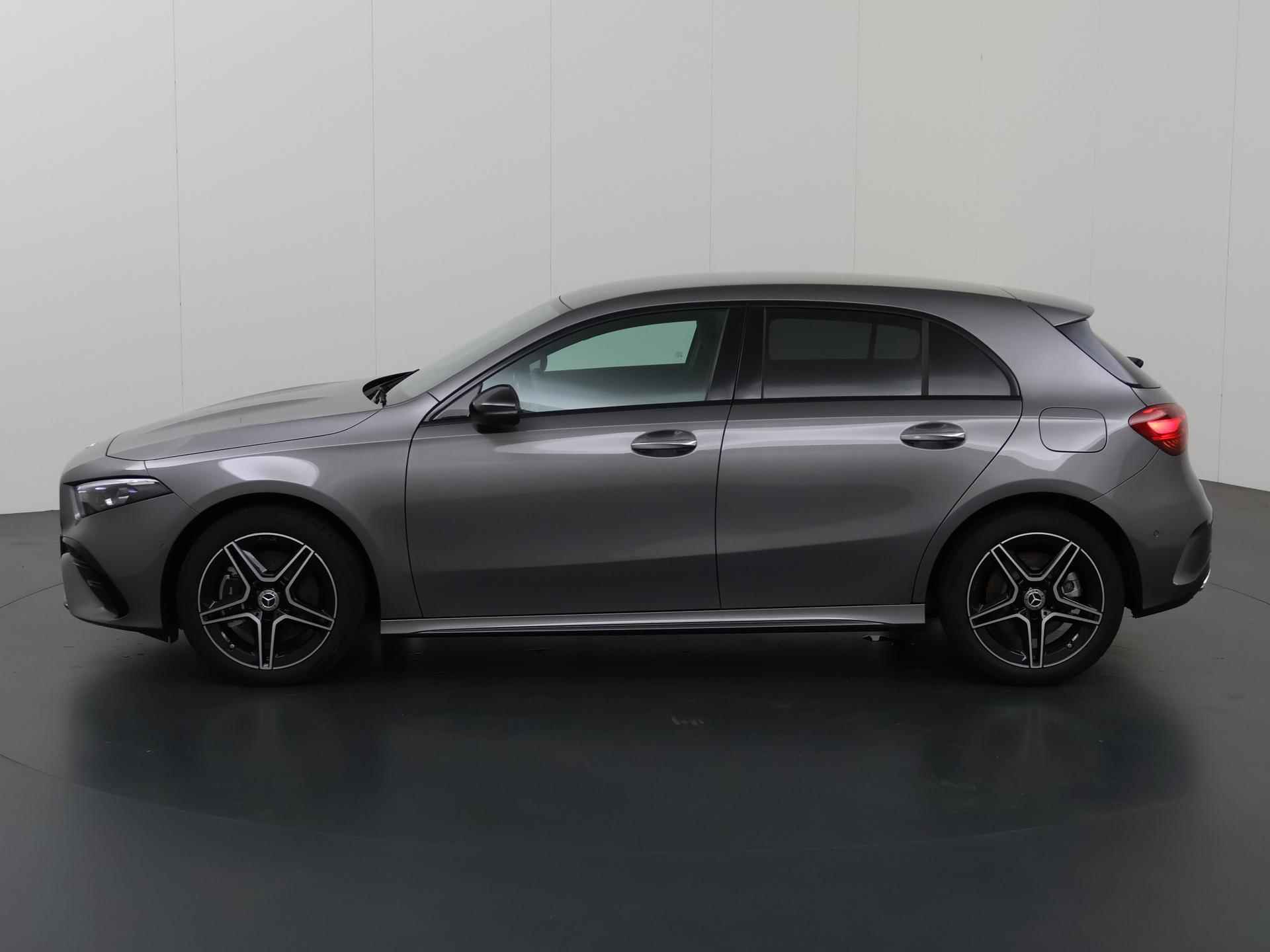 Mercedes-Benz A-klasse 250 e Star Edition AMG Line | Nightpakket | Sfeerverlichting | Apple carplay | Android auto | Parkeercamera | Stoelverwarming | - 6/46