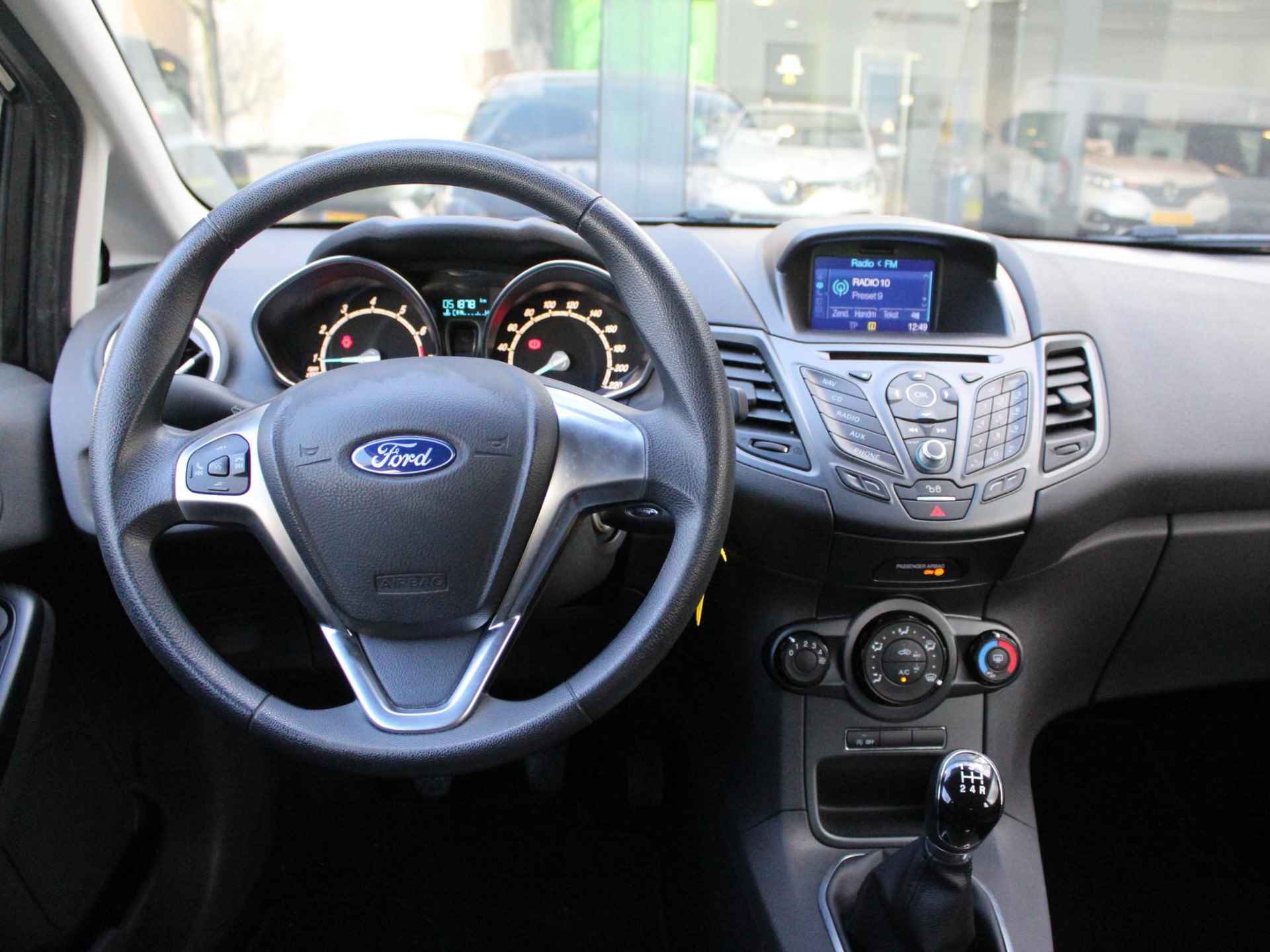 Ford Fiesta 65 Style / NAVI / AIRCO / BLUETOOTH / DEALER ONDERHOUDEN / 15'' - 3/34