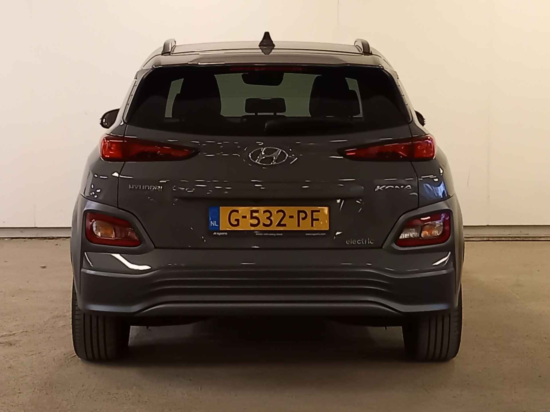 Hyundai KONA EV Premium 64 kWh Luxe uitvoering - Grote Accu!!! - 40/50