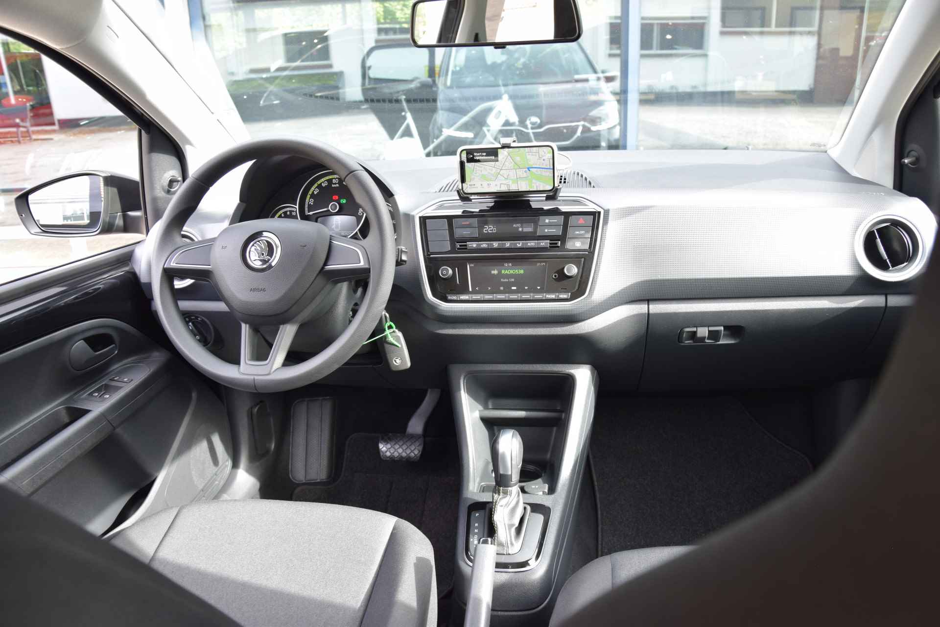 Škoda Citigo e-iV EV Ambition | ex. Subsidie 2000,- | Org. NL | BOVAG Garantie | Volledig Elektrisch | Lage KM stand met NAP | Climate Control | Bluetooth | LED Dagrijverlichting | - 14/30