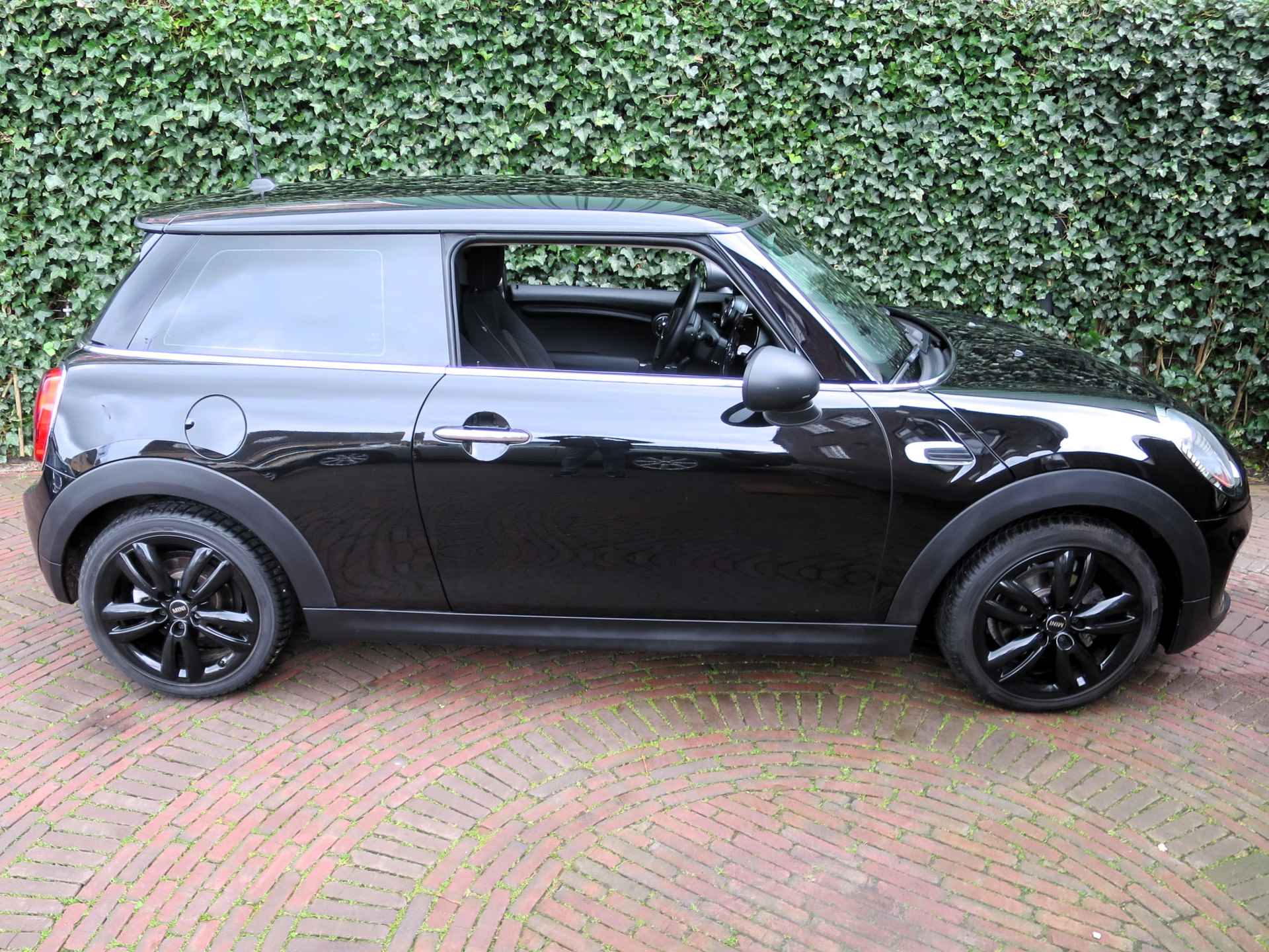 MINI Cooper 1.2 One Pepper F56 met Clima, BT, stoelverw. en 17" - 5/38