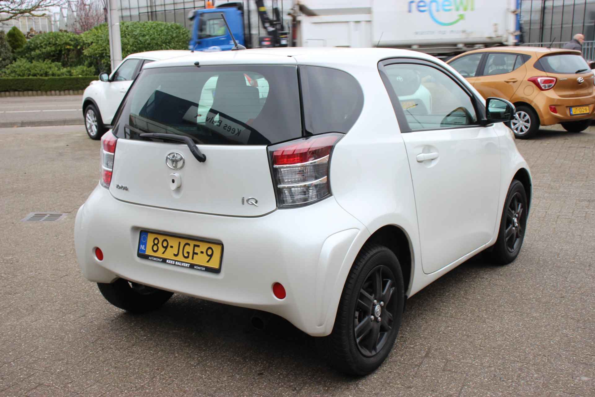 Toyota iQ 1.0 VVTi Aspiration | Automaat | Recaro stoelen | Clima | - 12/25