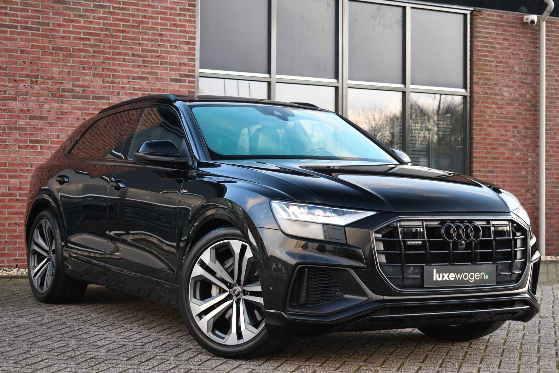 Audi Q8 55 TFSI e quattro S-Line Pano Trekh ACC HUD 360 B&O Nachtz 22inch - 19/93