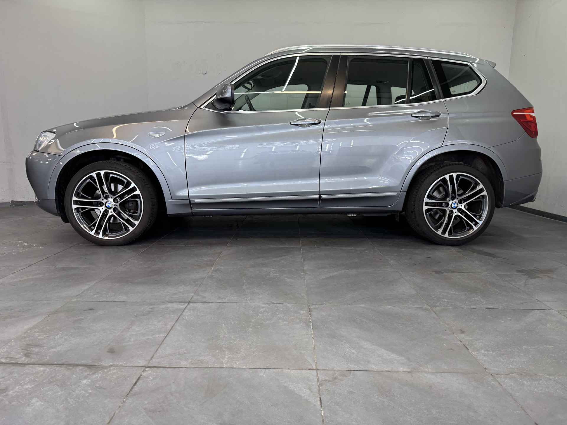 BMW X3 xDrive30d High Executive✅Automaat✅Trekhaak✅Stoelverwarming✅Leder Bekleding✅Parkeersensoren✅Navigatie✅Airco✅ - 55/77