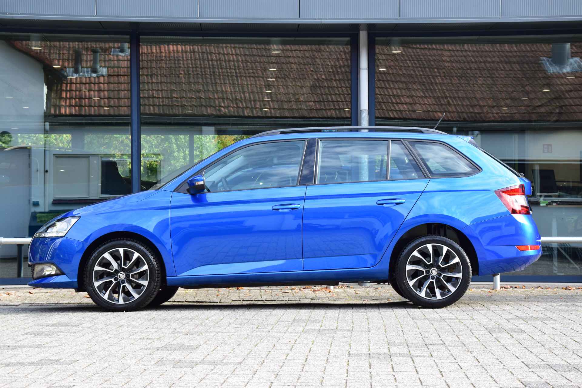 Škoda Fabia Combi 1.0 TSI 96PK Business Edition | NL-Auto | BOVAG Garantie | Lage KM stand NAP | Navigatie | Parkeersensoren | 16'' Velgen | Apple Carplay/Android Auto | Cruise Control | DAB | - 4/36